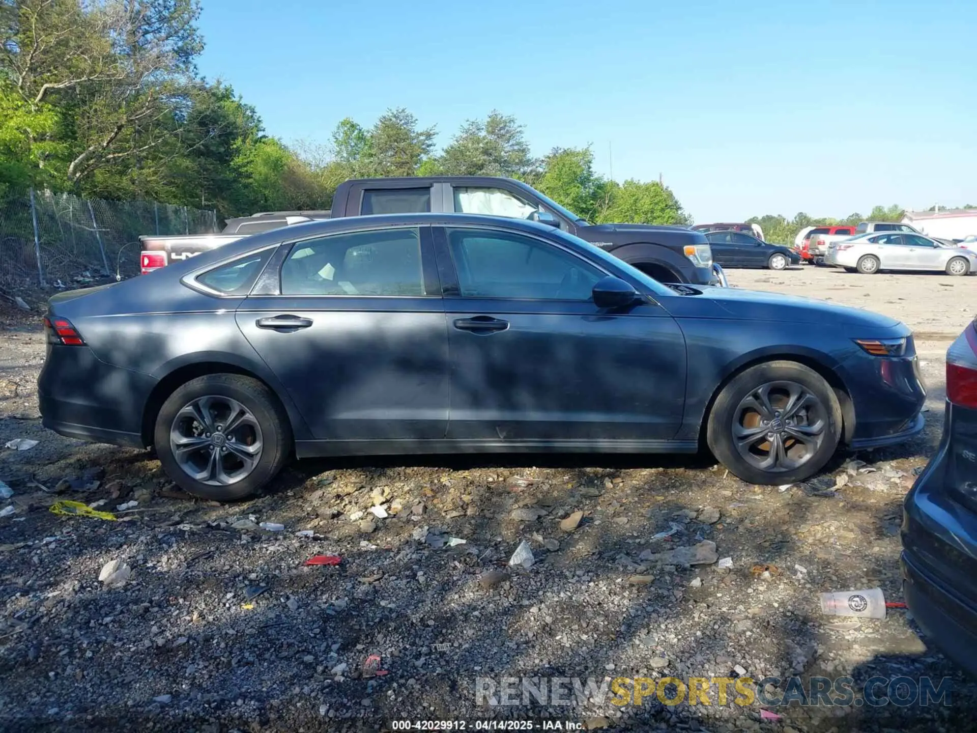13 fotografías del automóvil dañado 1HGCY1F30RA056154 HONDA ACCORD 2024