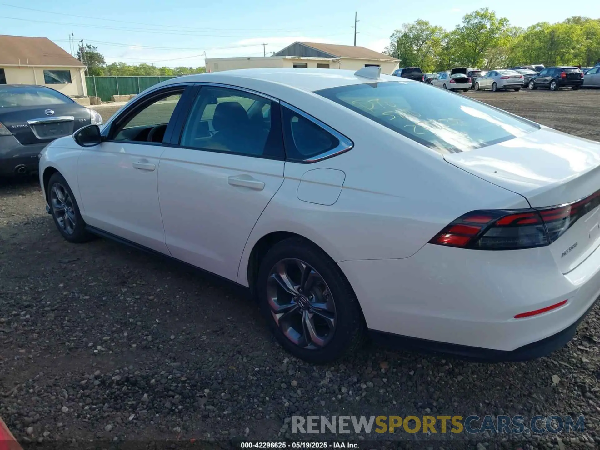 14 fotografías del automóvil dañado 1HGCY1F31RA019419 HONDA ACCORD 2024