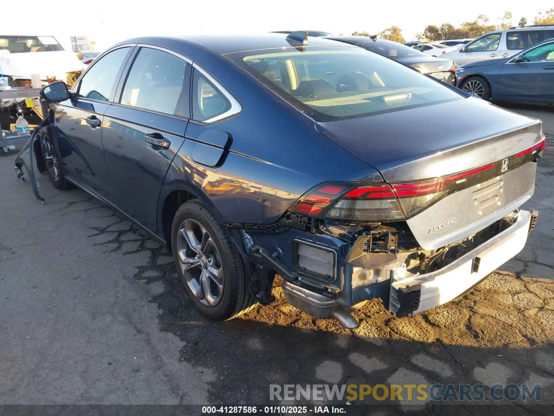 3 fotografías del automóvil dañado 1HGCY1F31RA038228 HONDA ACCORD 2024