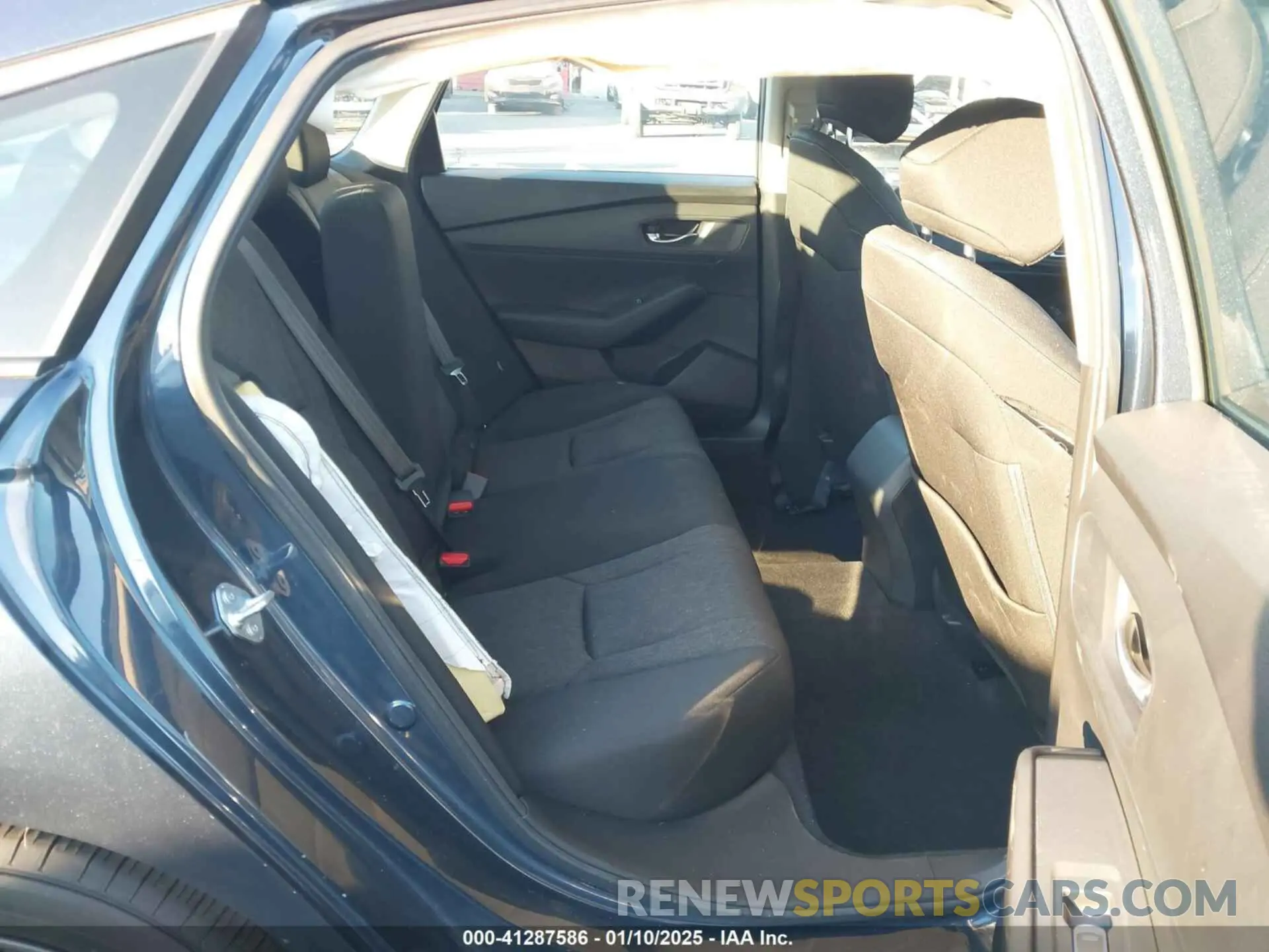 8 fotografías del automóvil dañado 1HGCY1F31RA038228 HONDA ACCORD 2024
