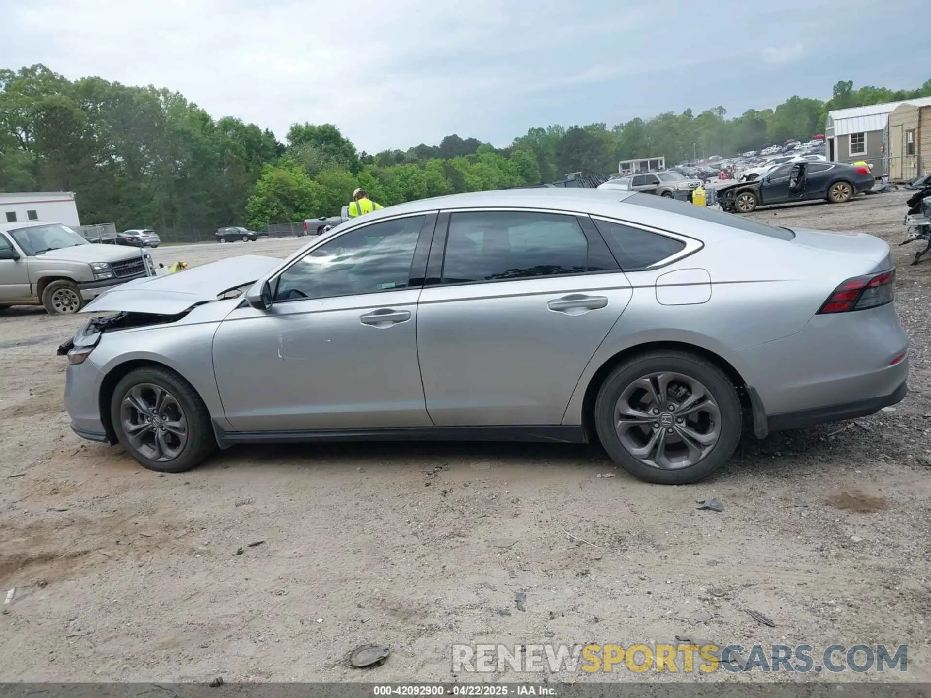 14 fotografías del automóvil dañado 1HGCY1F31RA060326 HONDA ACCORD 2024