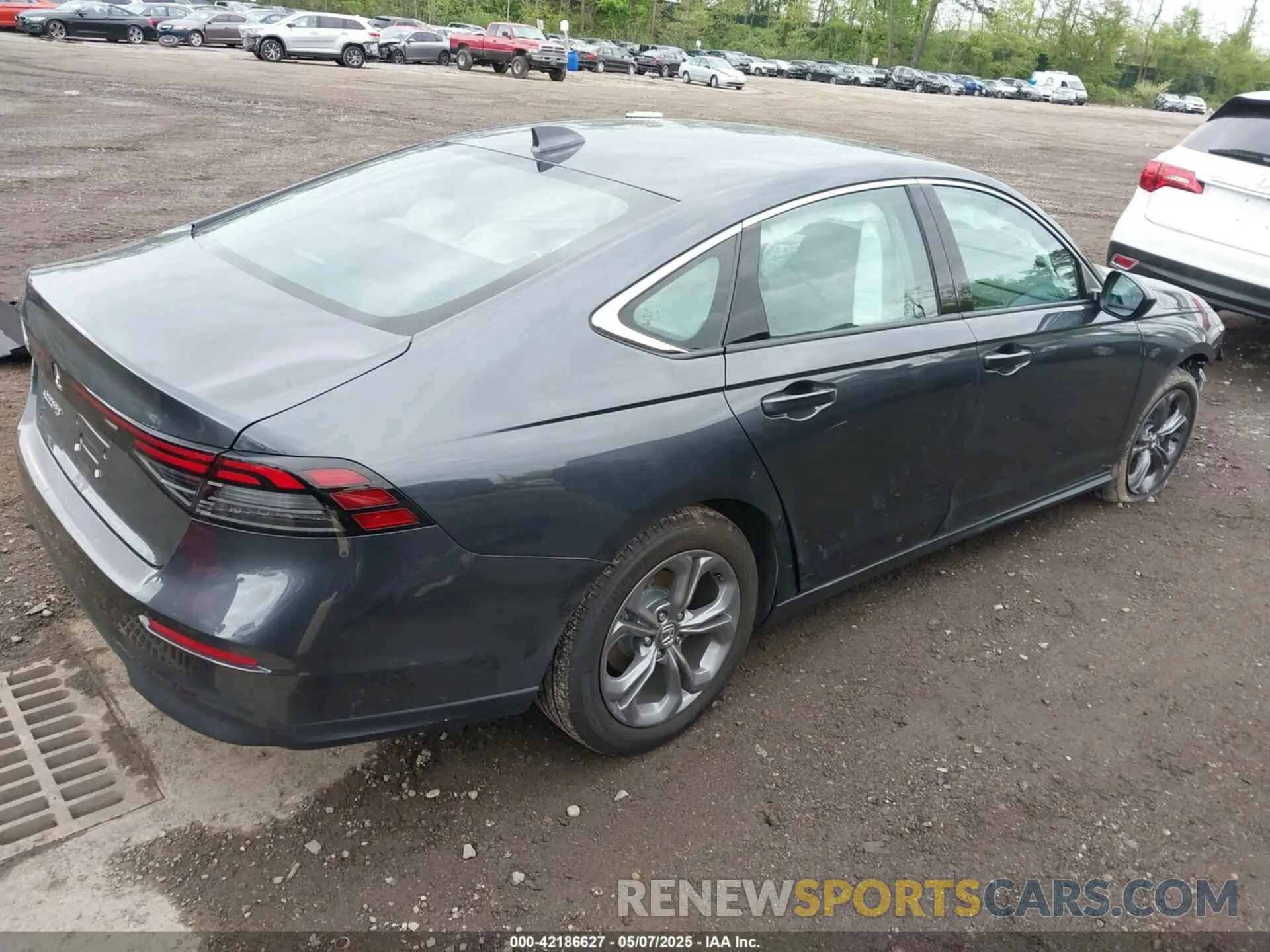 4 fotografías del automóvil dañado 1HGCY1F31RA060679 HONDA ACCORD 2024