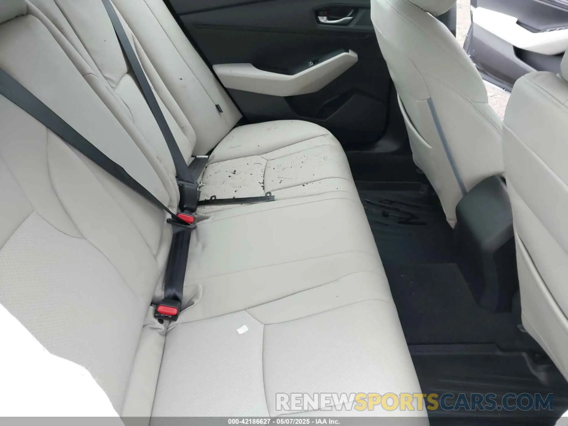 8 fotografías del automóvil dañado 1HGCY1F31RA060679 HONDA ACCORD 2024