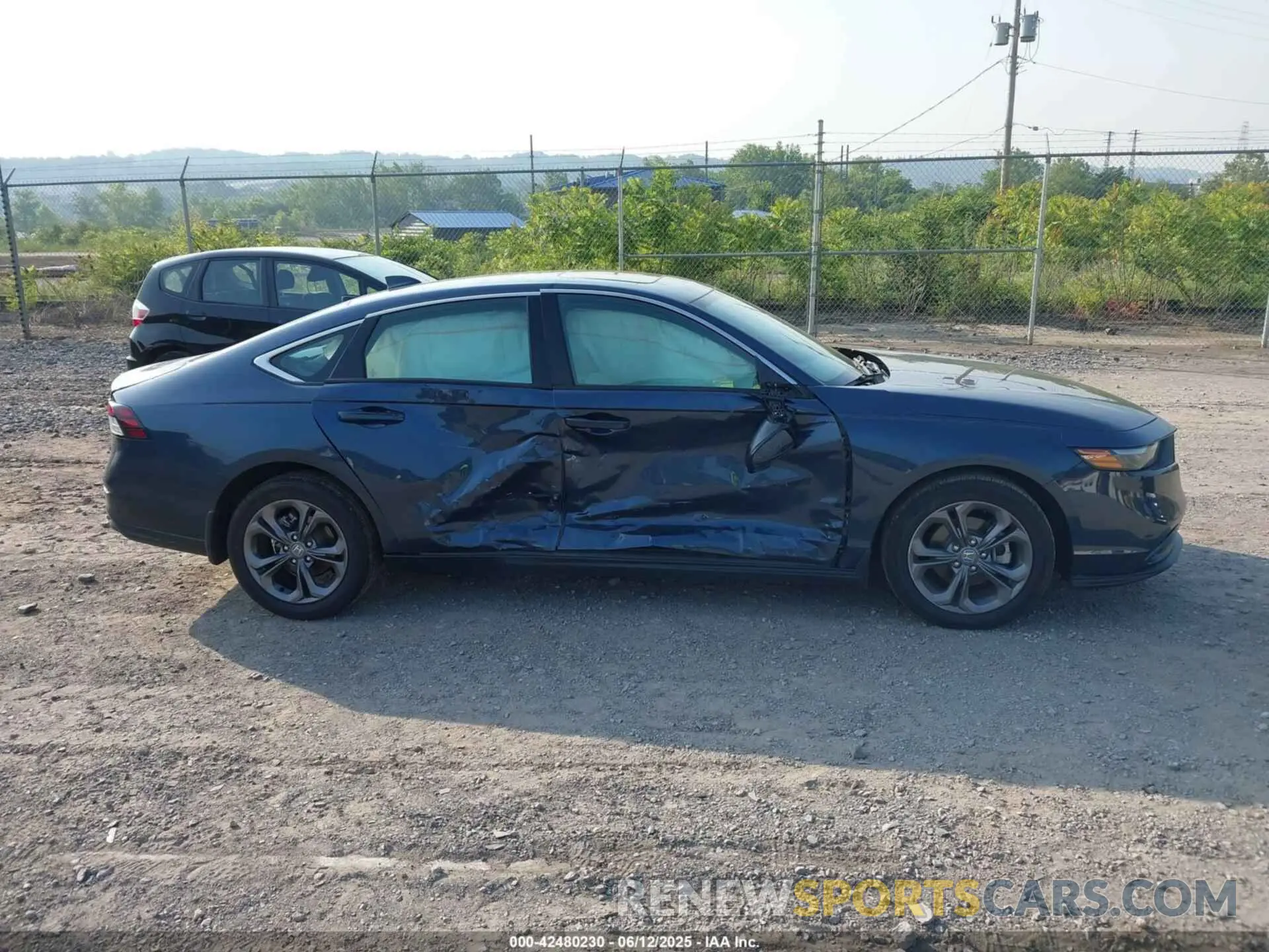14 fotografías del automóvil dañado 1HGCY1F31RA091320 HONDA ACCORD 2024