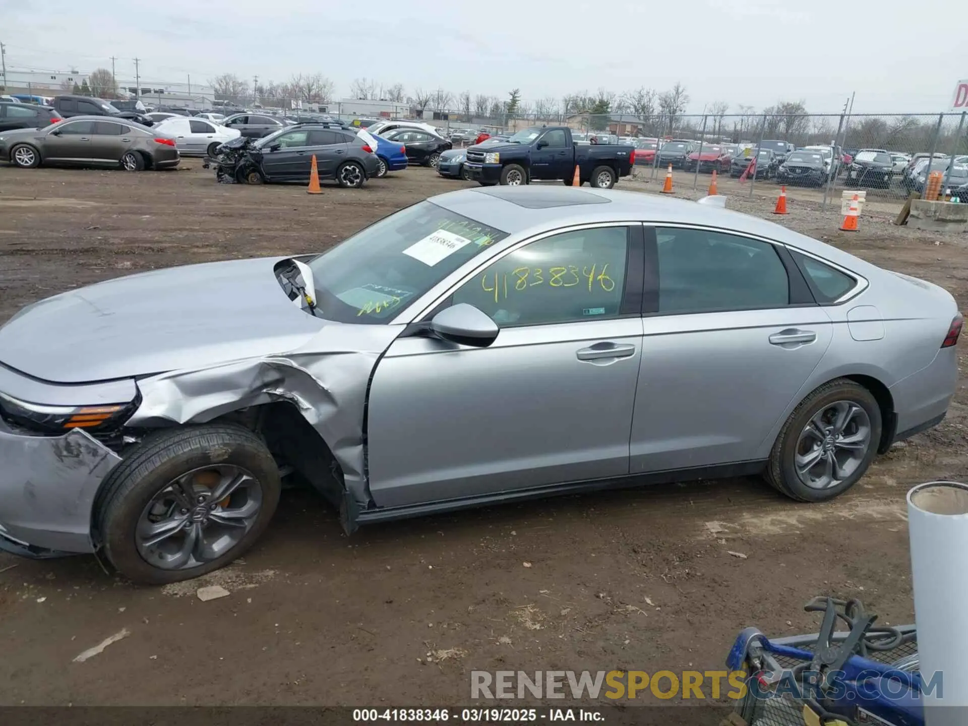 14 fotografías del automóvil dañado 1HGCY1F32RA009594 HONDA ACCORD 2024