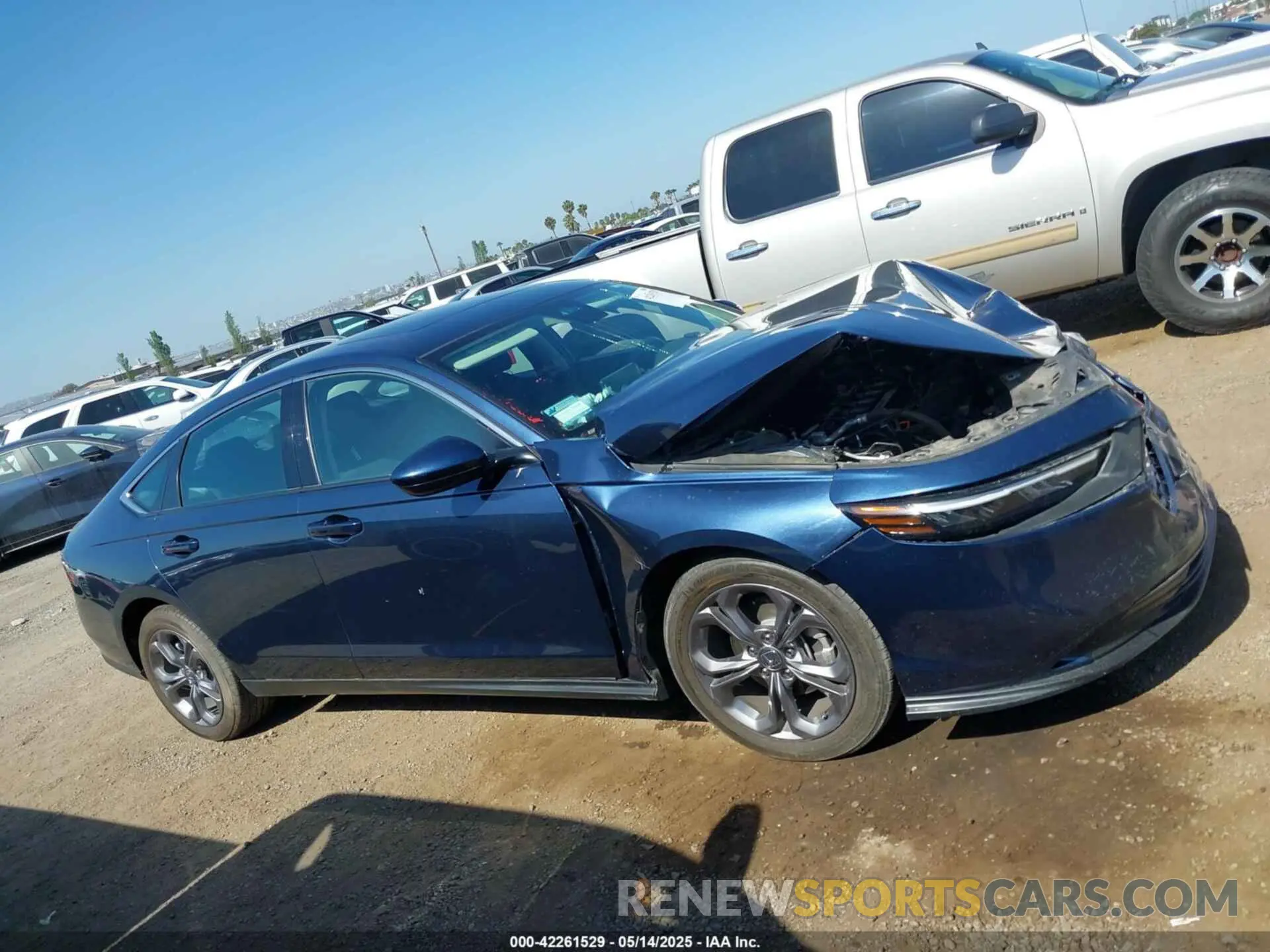 13 fotografías del automóvil dañado 1HGCY1F32RA061081 HONDA ACCORD 2024