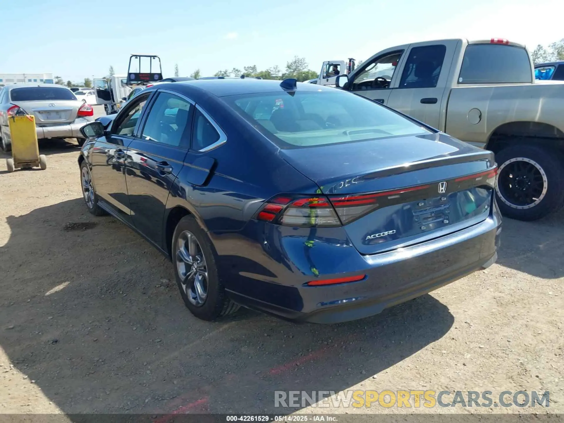 3 fotografías del automóvil dañado 1HGCY1F32RA061081 HONDA ACCORD 2024
