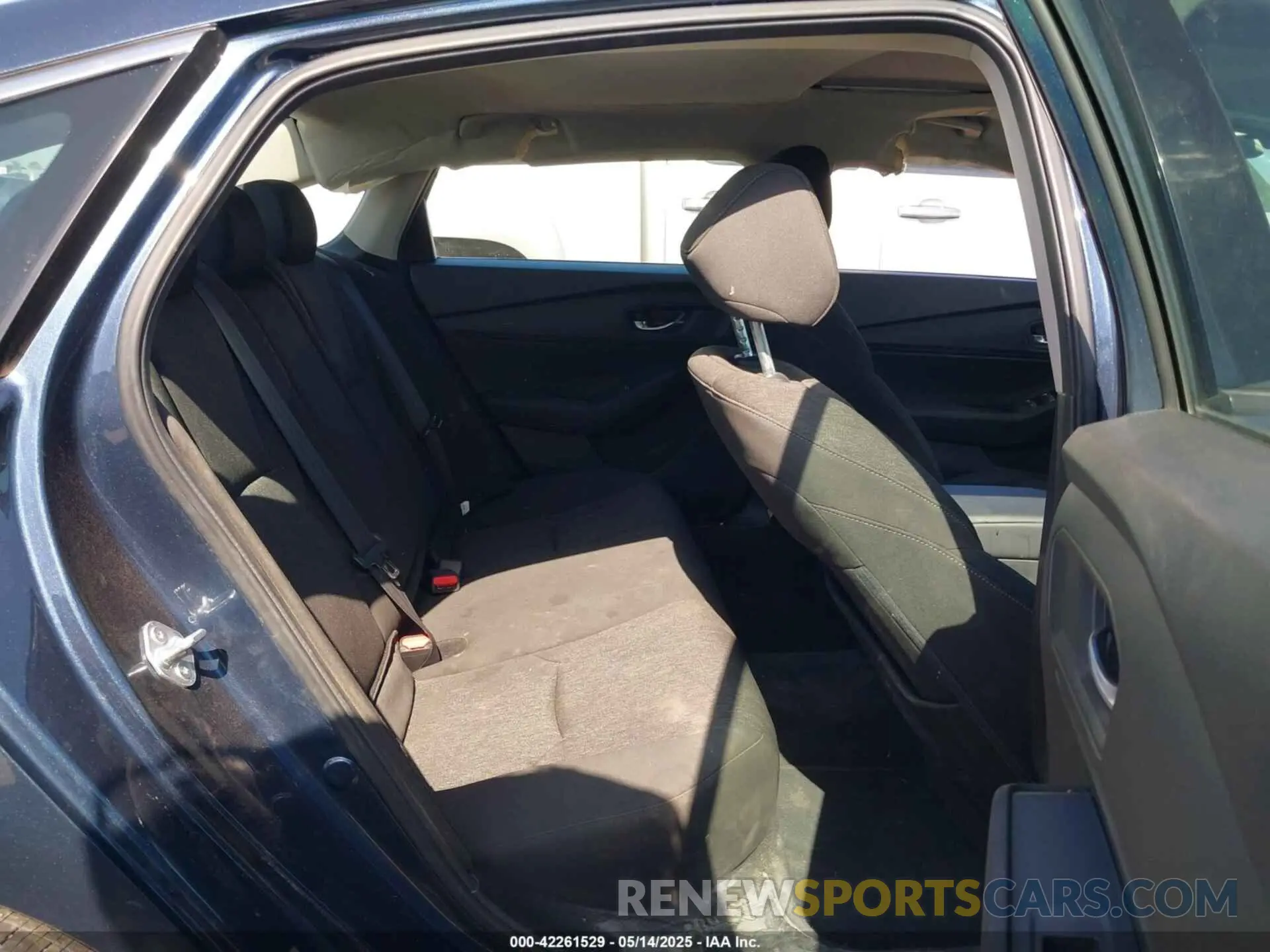 8 fotografías del automóvil dañado 1HGCY1F32RA061081 HONDA ACCORD 2024