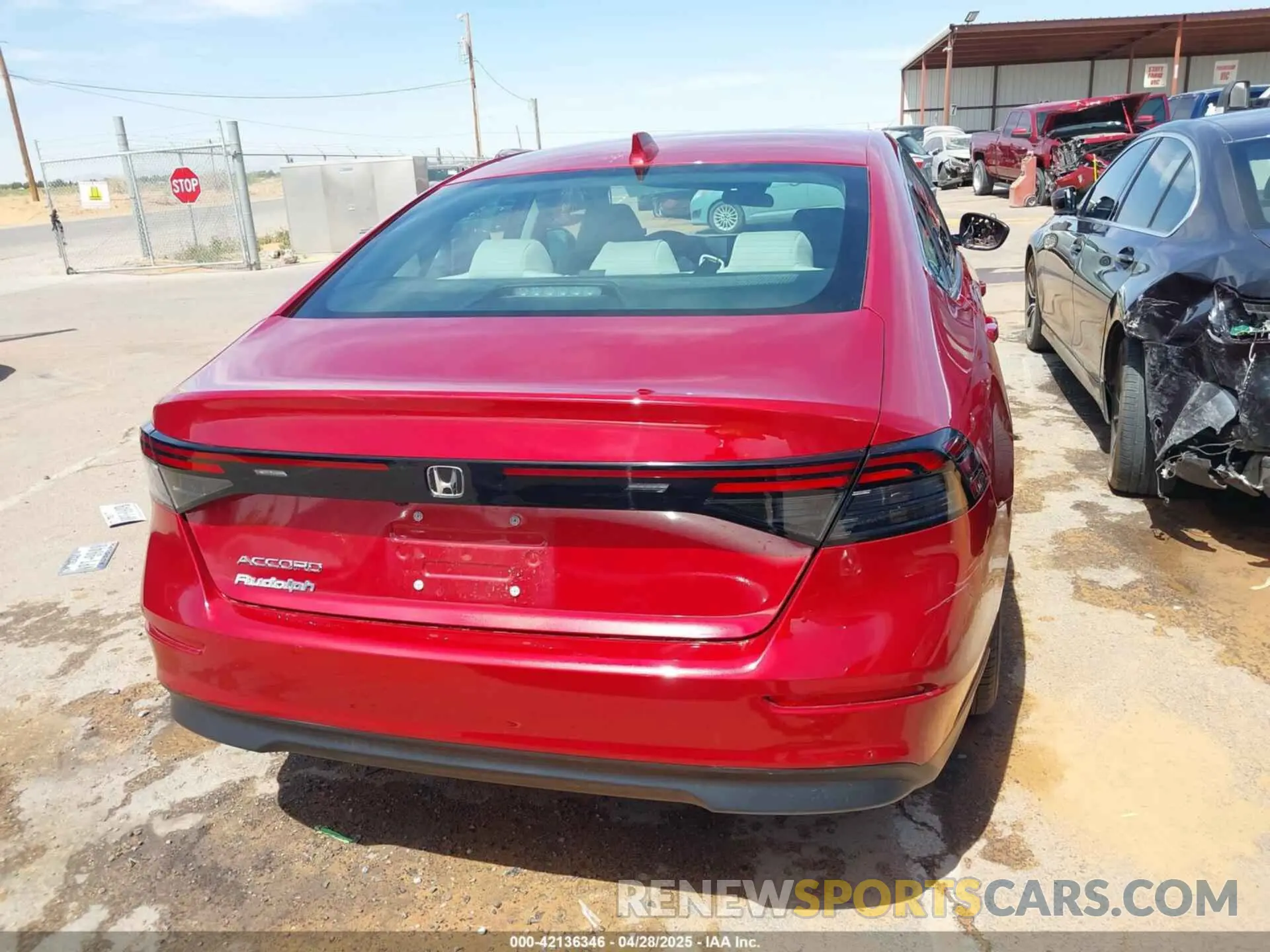 16 fotografías del automóvil dañado 1HGCY1F32RA068127 HONDA ACCORD 2024