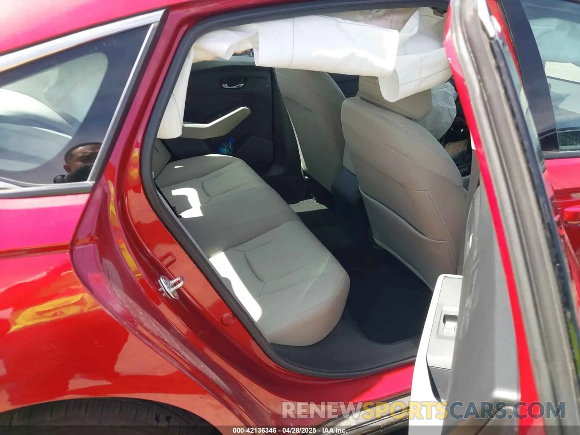 8 fotografías del automóvil dañado 1HGCY1F32RA068127 HONDA ACCORD 2024