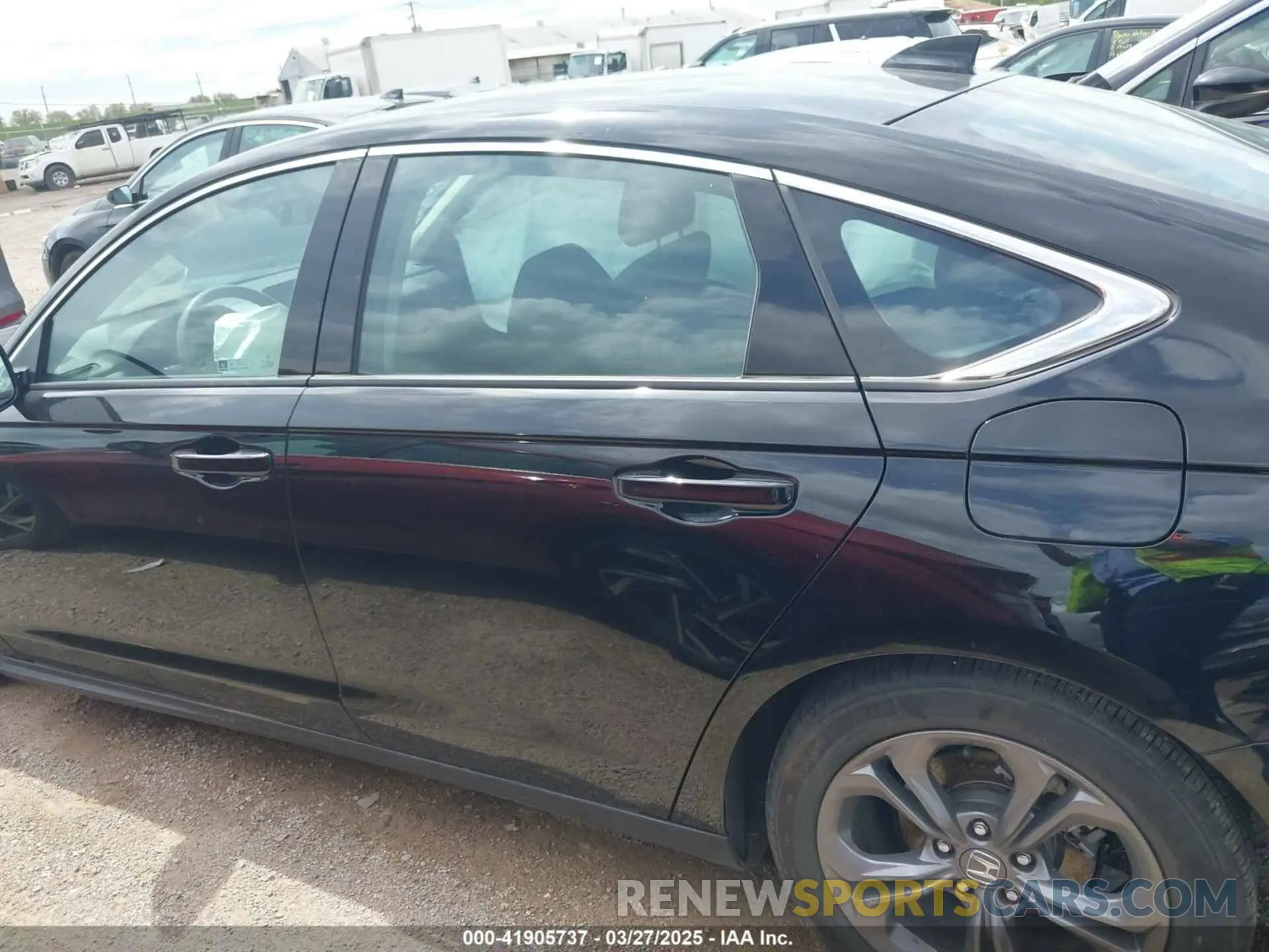 13 fotografías del automóvil dañado 1HGCY1F32RA069696 HONDA ACCORD 2024
