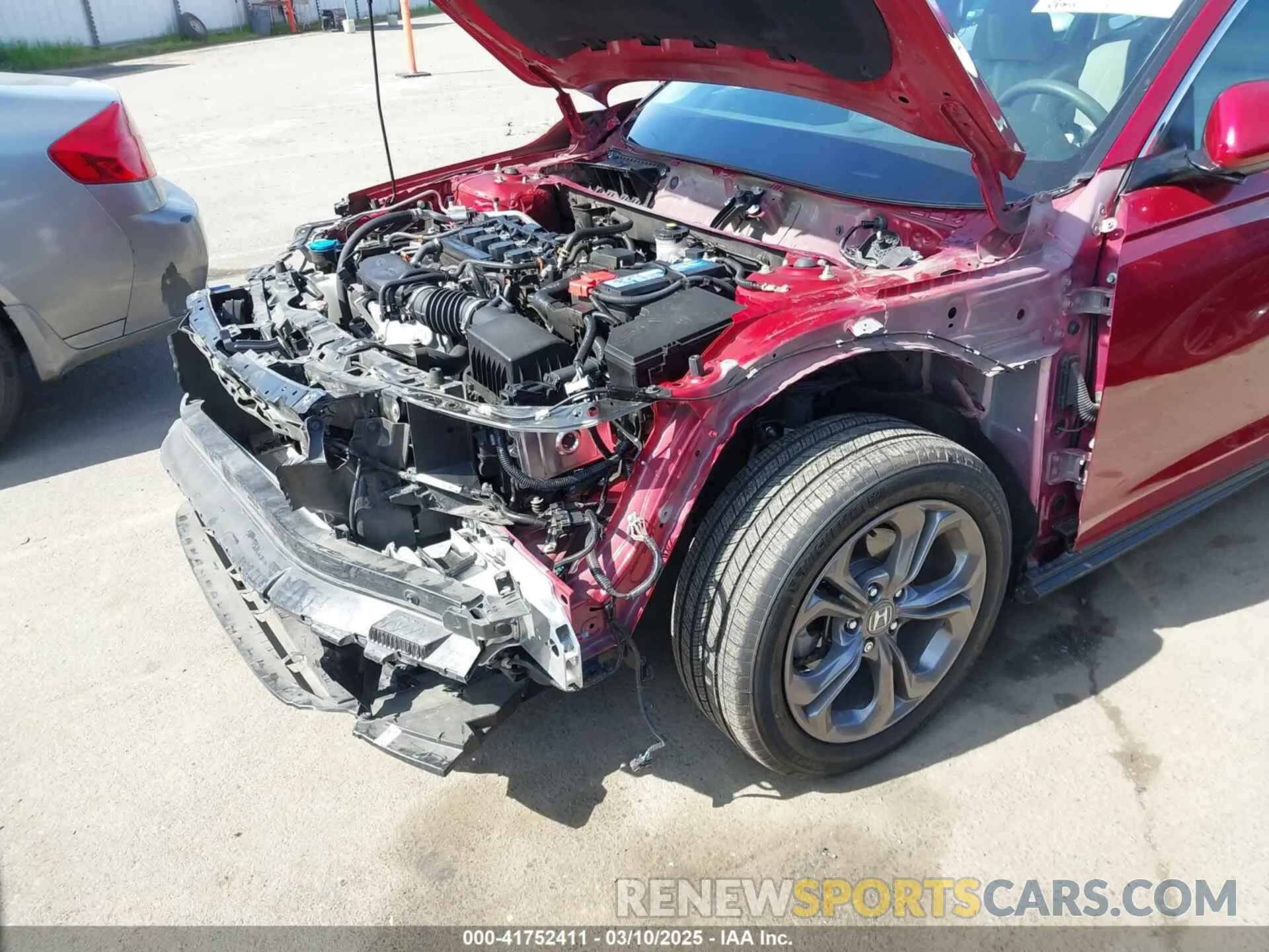 18 fotografías del automóvil dañado 1HGCY1F33RA000189 HONDA ACCORD 2024