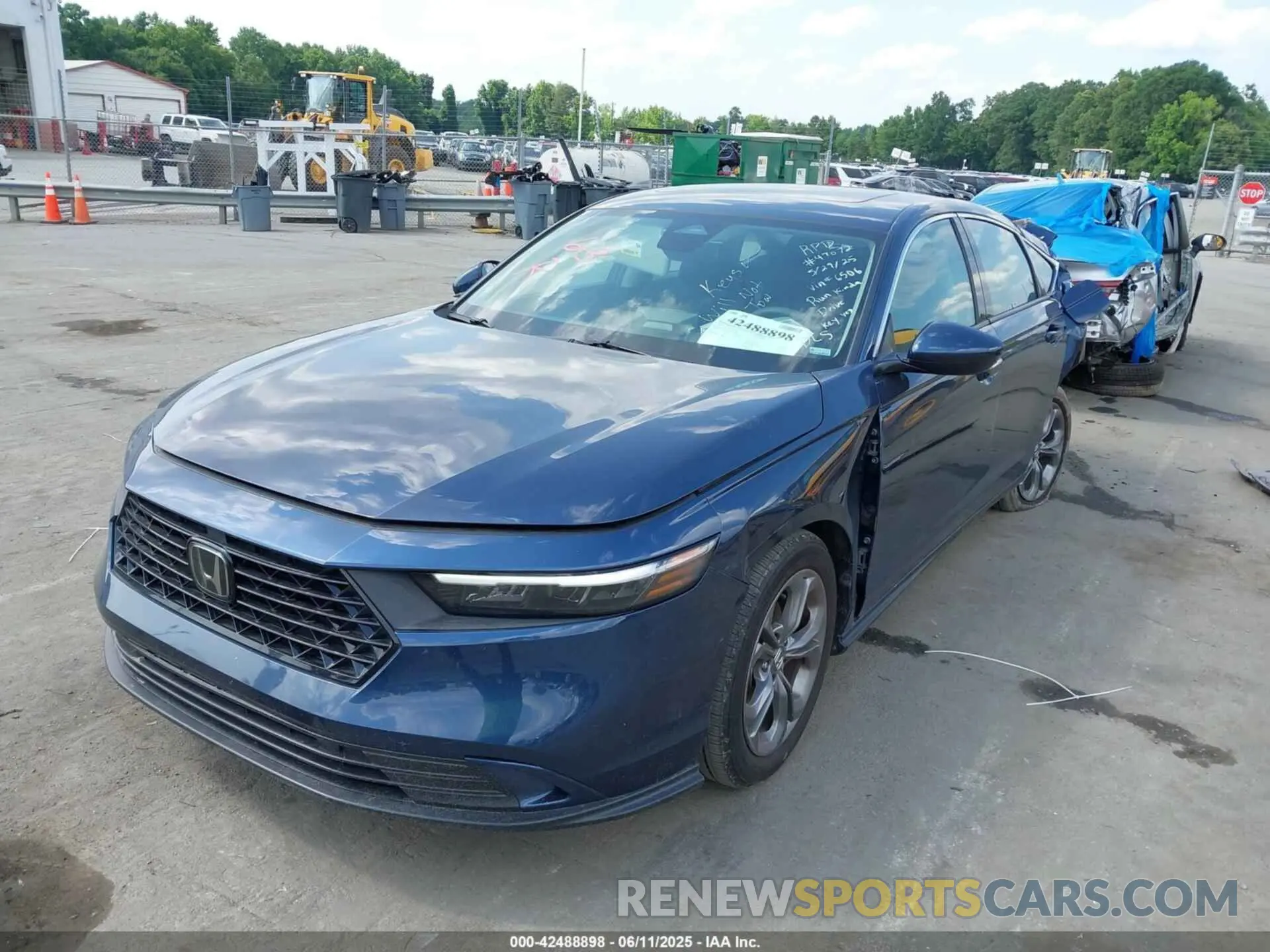2 fotografías del automóvil dañado 1HGCY1F33RA016506 HONDA ACCORD 2024
