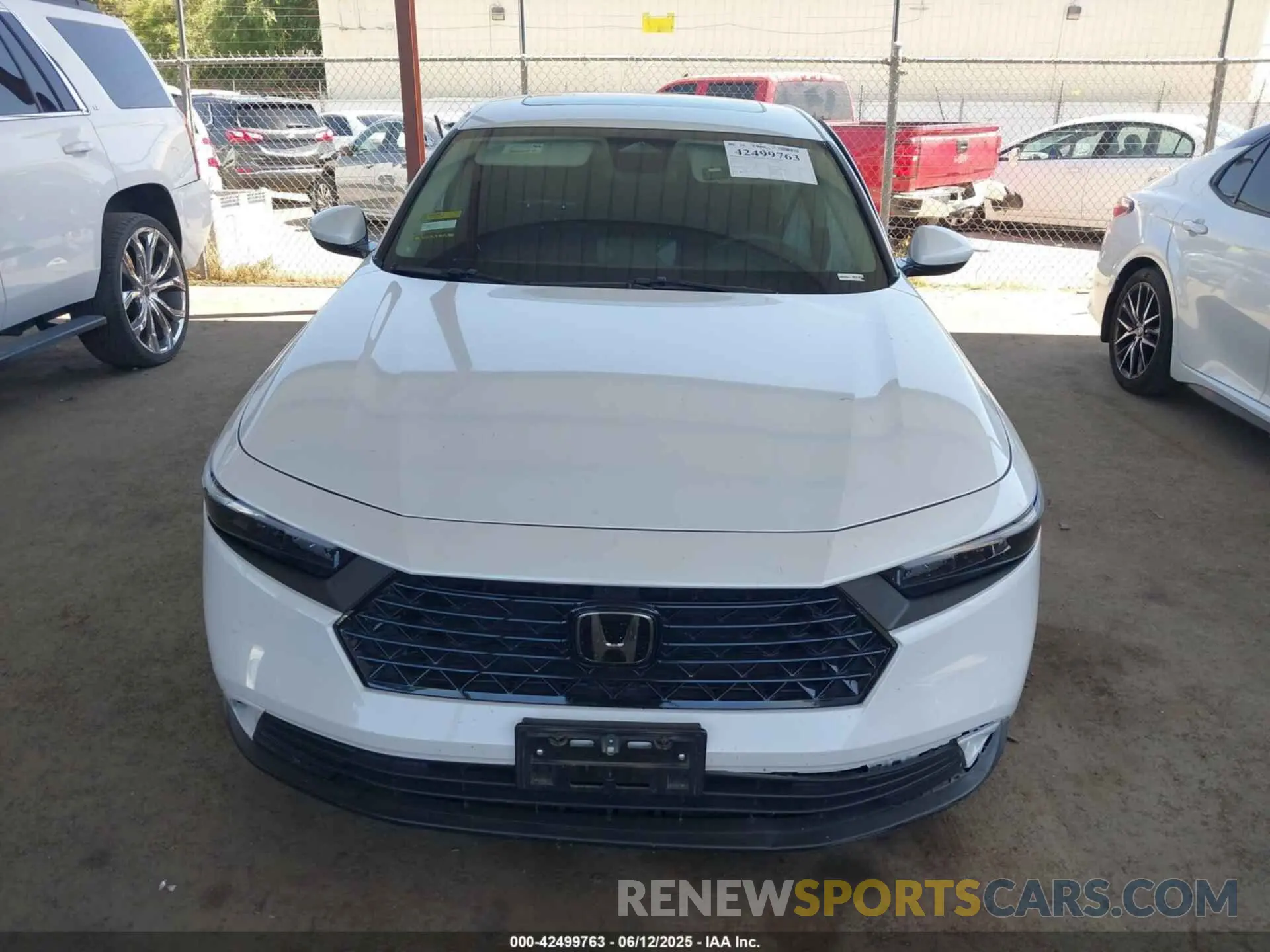 12 fotografías del automóvil dañado 1HGCY1F33RA026422 HONDA ACCORD 2024