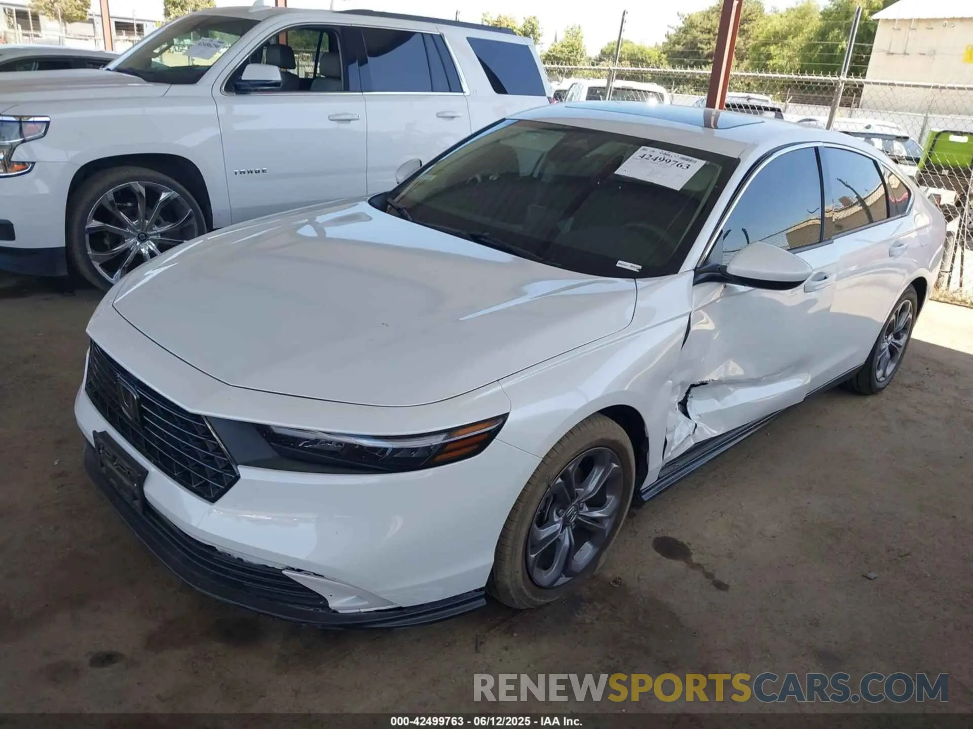 2 fotografías del automóvil dañado 1HGCY1F33RA026422 HONDA ACCORD 2024