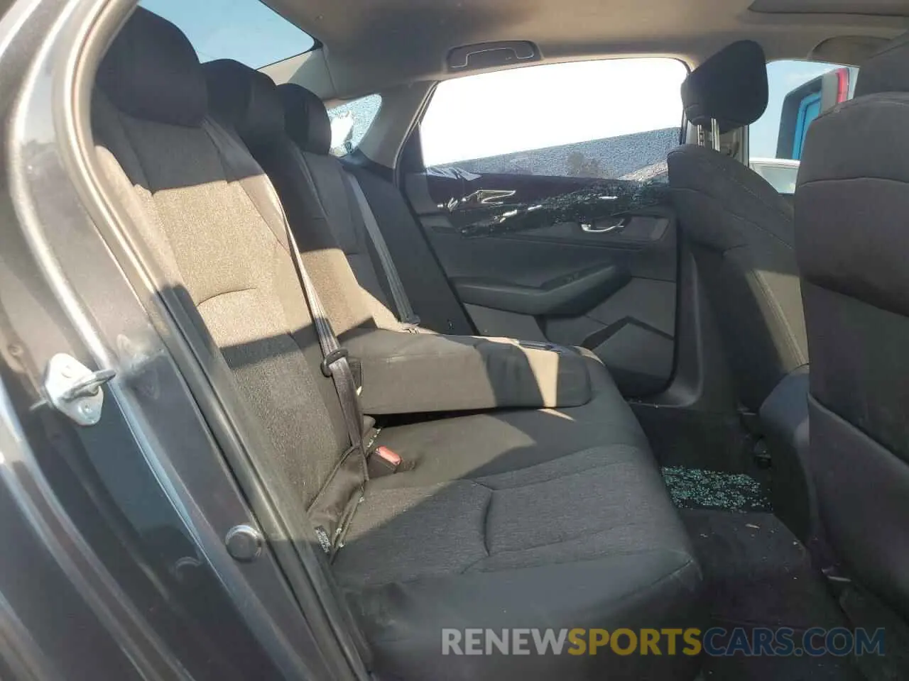 10 fotografías del automóvil dañado 1HGCY1F33RA031233 HONDA ACCORD 2024