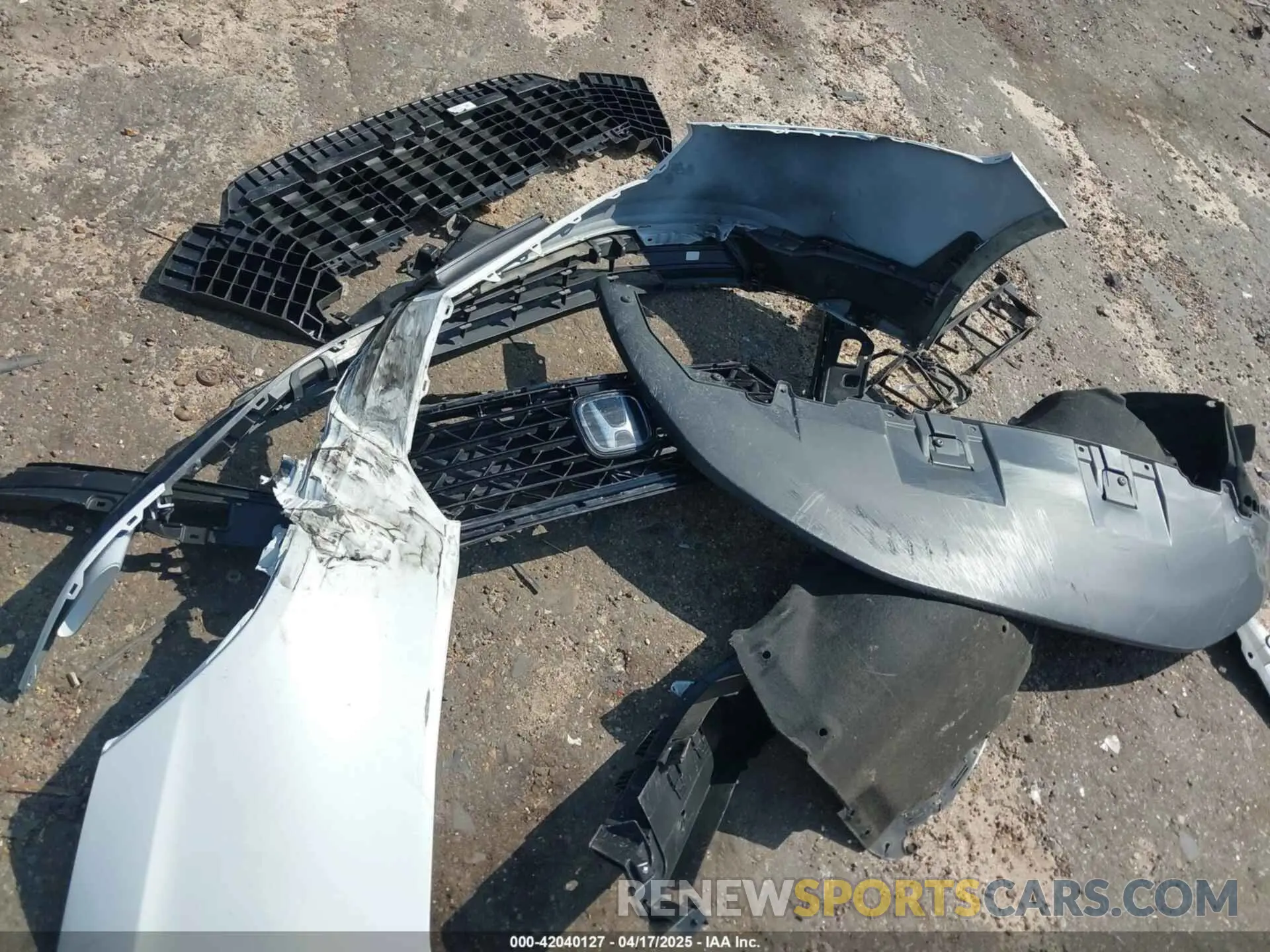 12 fotografías del automóvil dañado 1HGCY1F33RA071361 HONDA ACCORD 2024