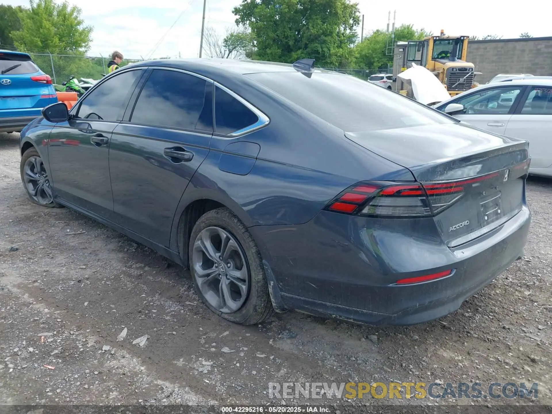 3 fotografías del automóvil dañado 1HGCY1F34RA004686 HONDA ACCORD 2024