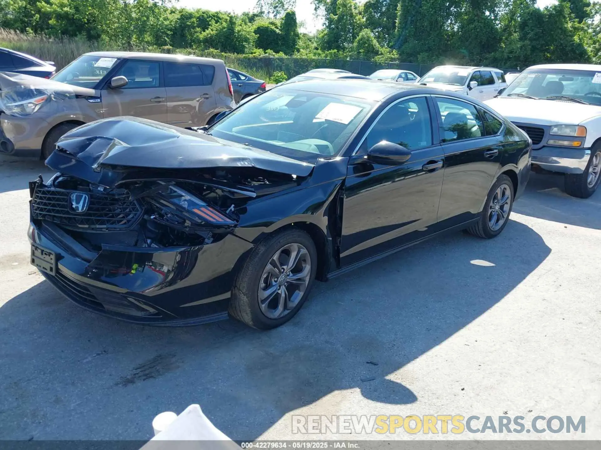 2 fotografías del automóvil dañado 1HGCY1F34RA013453 HONDA ACCORD 2024