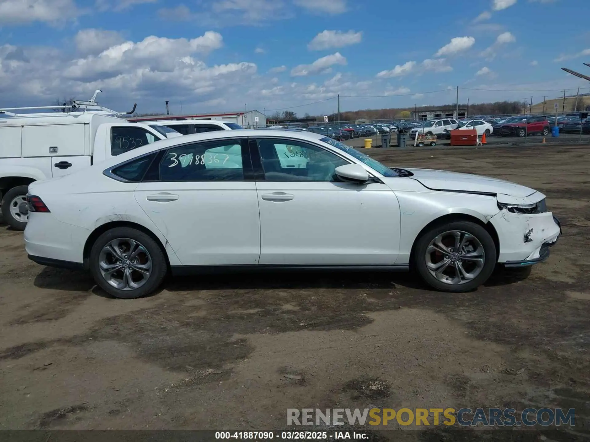 13 fotografías del automóvil dañado 1HGCY1F34RA056271 HONDA ACCORD 2024