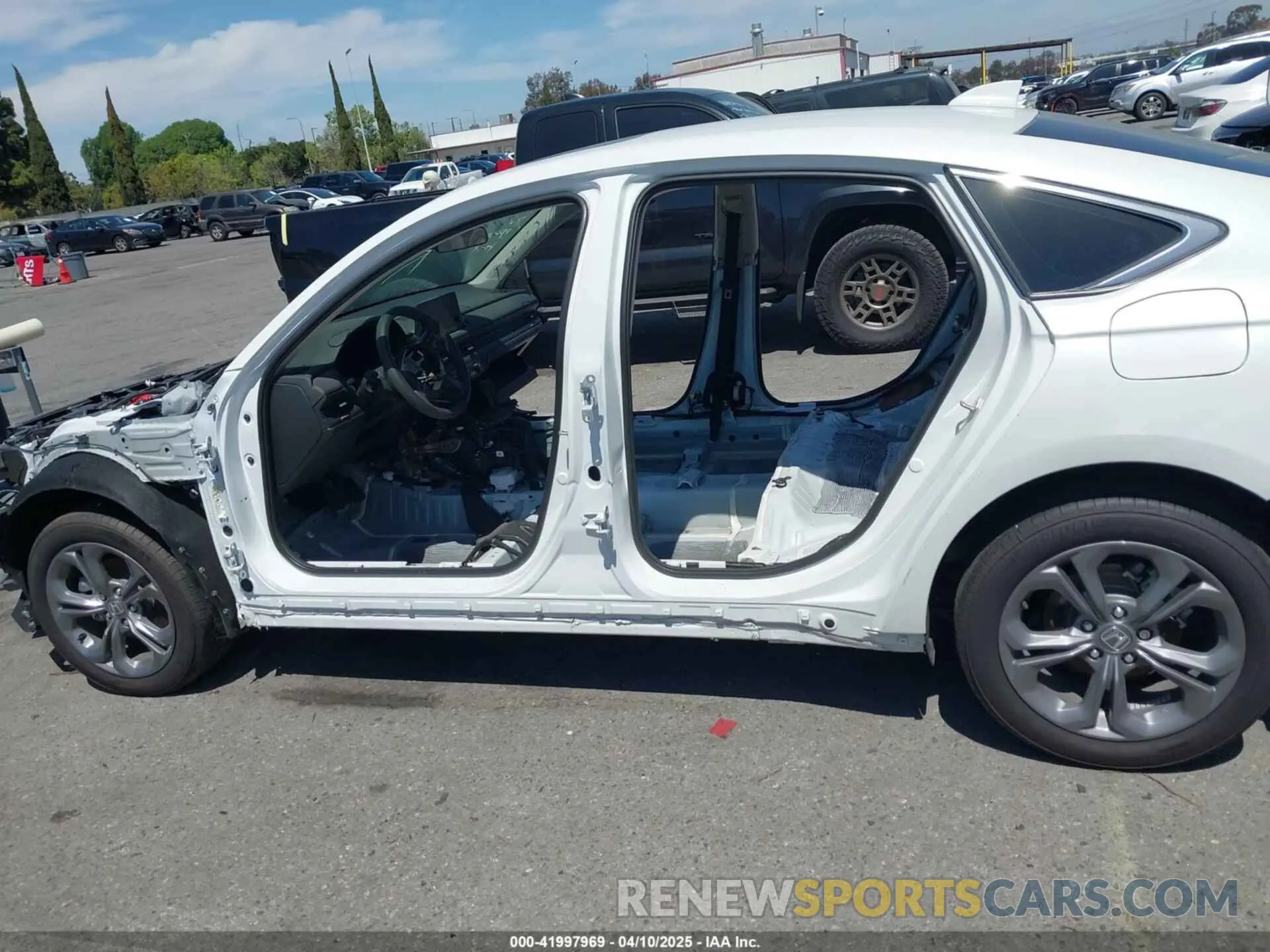 13 fotografías del automóvil dañado 1HGCY1F35RA023425 HONDA ACCORD 2024