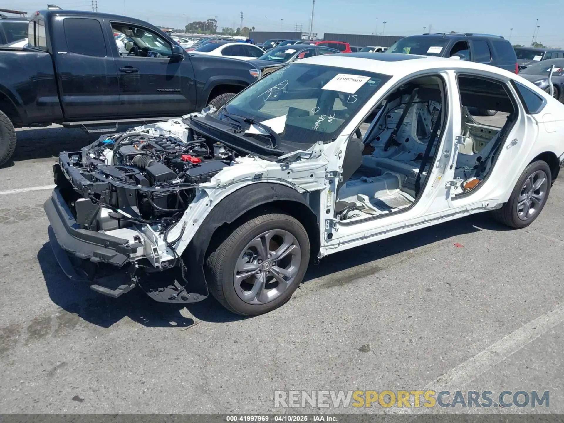 2 fotografías del automóvil dañado 1HGCY1F35RA023425 HONDA ACCORD 2024