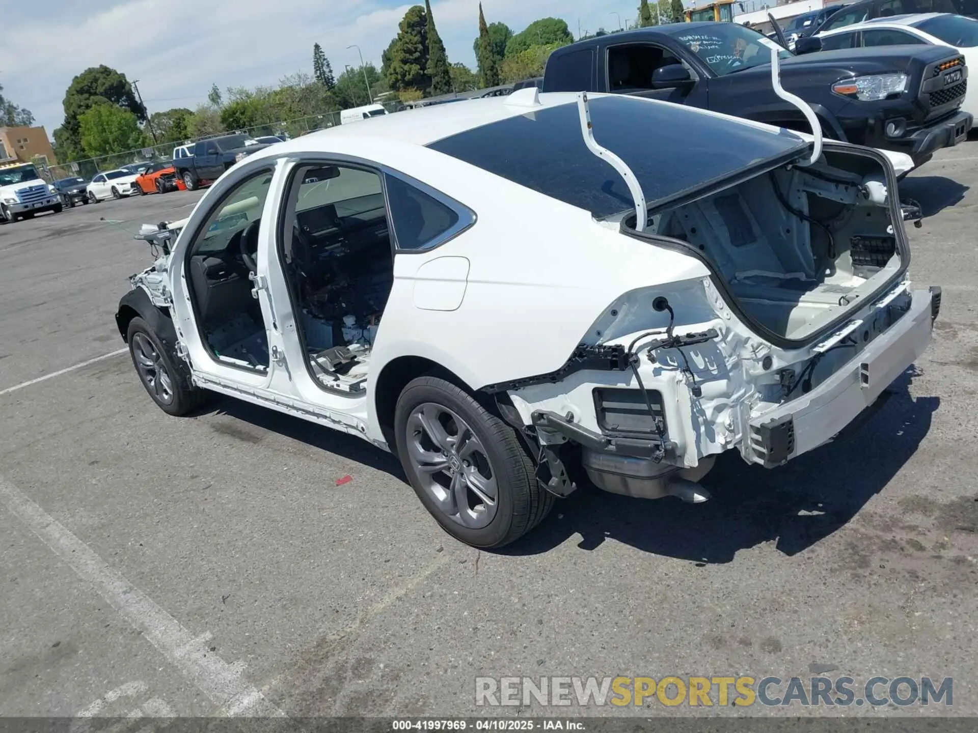 3 fotografías del automóvil dañado 1HGCY1F35RA023425 HONDA ACCORD 2024