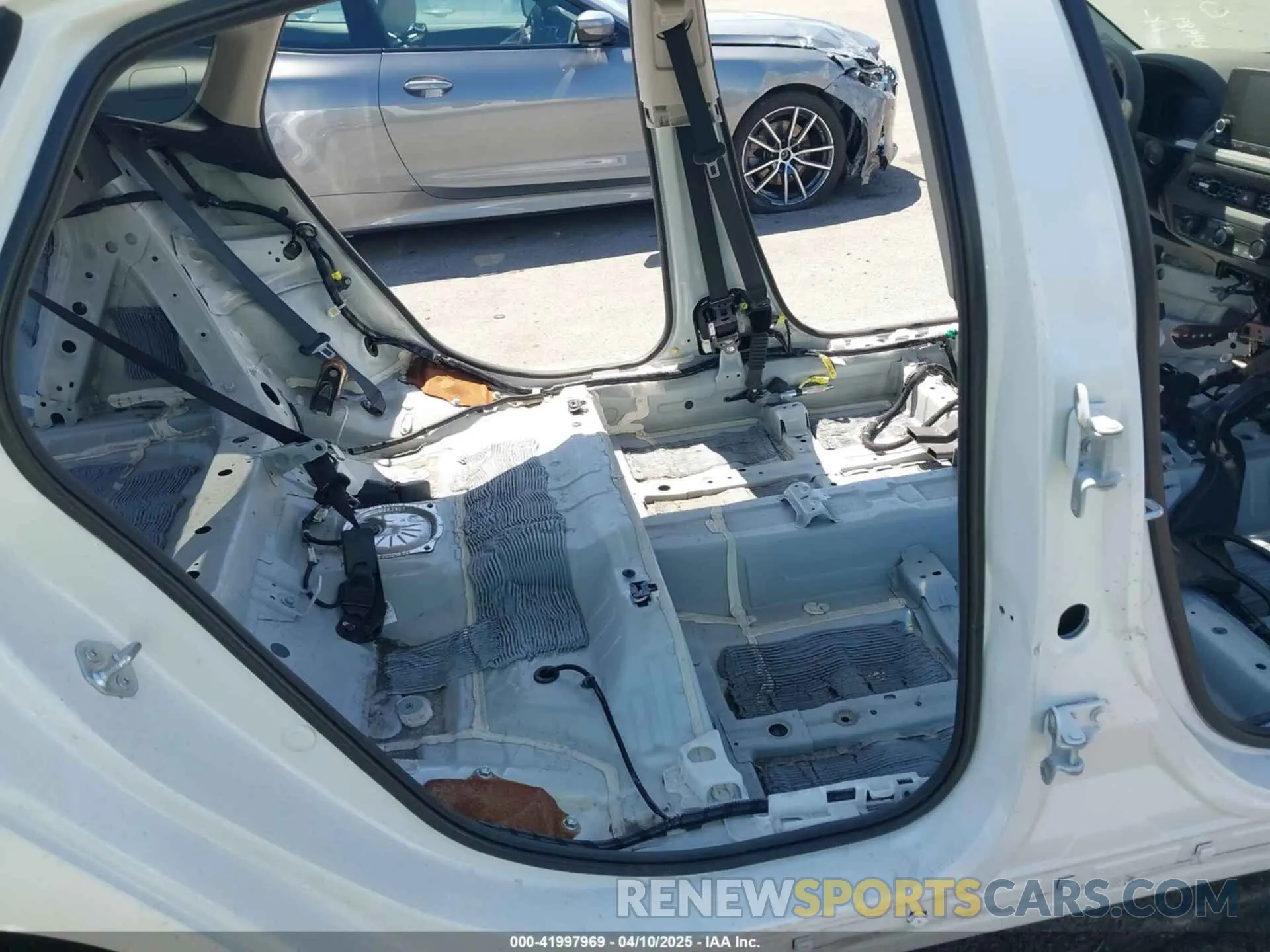 8 fotografías del automóvil dañado 1HGCY1F35RA023425 HONDA ACCORD 2024