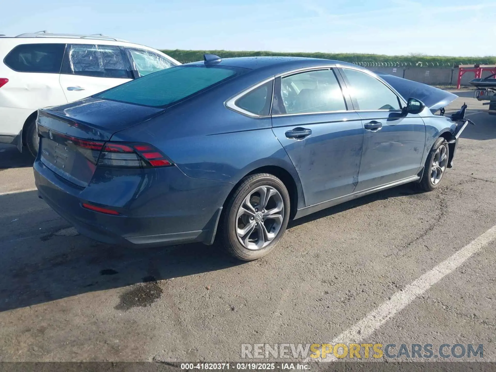 4 fotografías del automóvil dañado 1HGCY1F35RA024316 HONDA ACCORD 2024