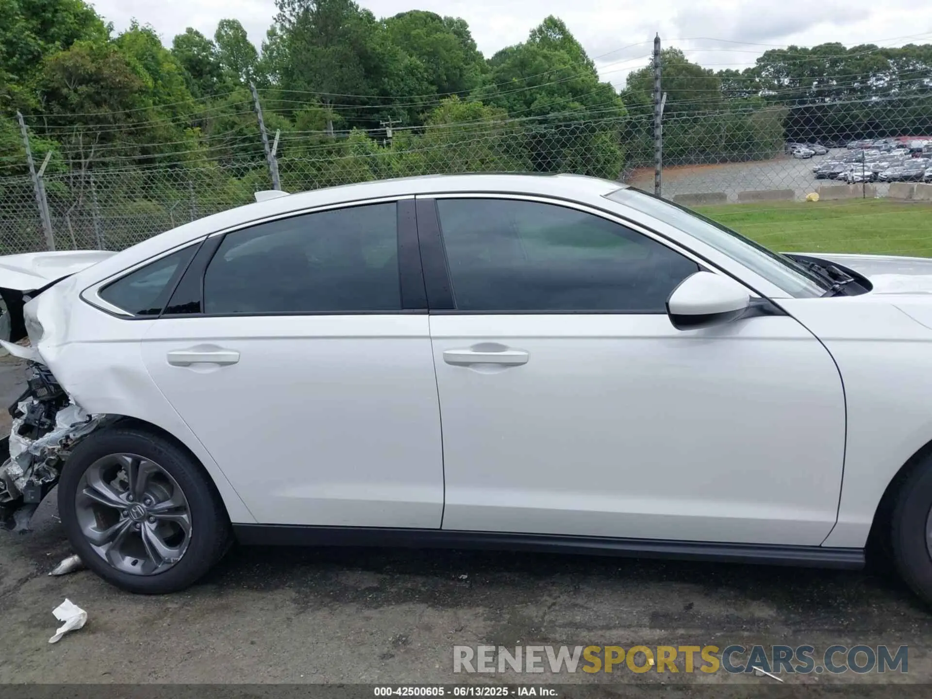 13 fotografías del automóvil dañado 1HGCY1F35RA026499 HONDA ACCORD 2024