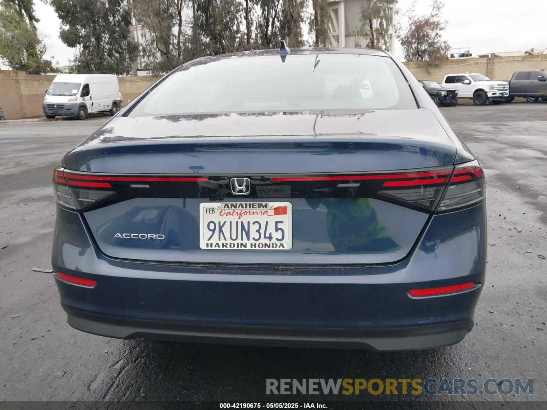 17 fotografías del automóvil dañado 1HGCY1F35RA038300 HONDA ACCORD 2024