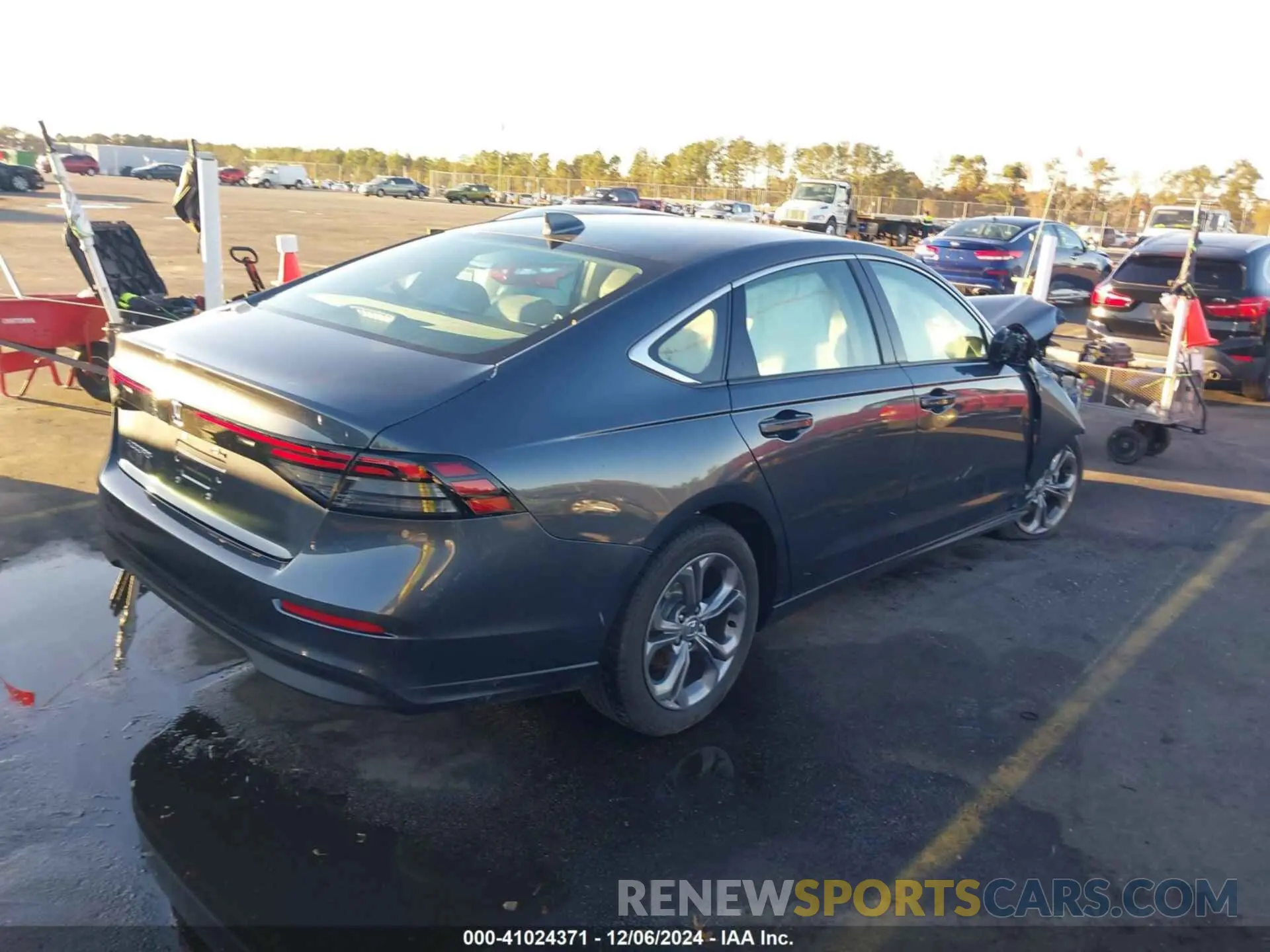 4 fotografías del automóvil dañado 1HGCY1F35RA061561 HONDA ACCORD 2024