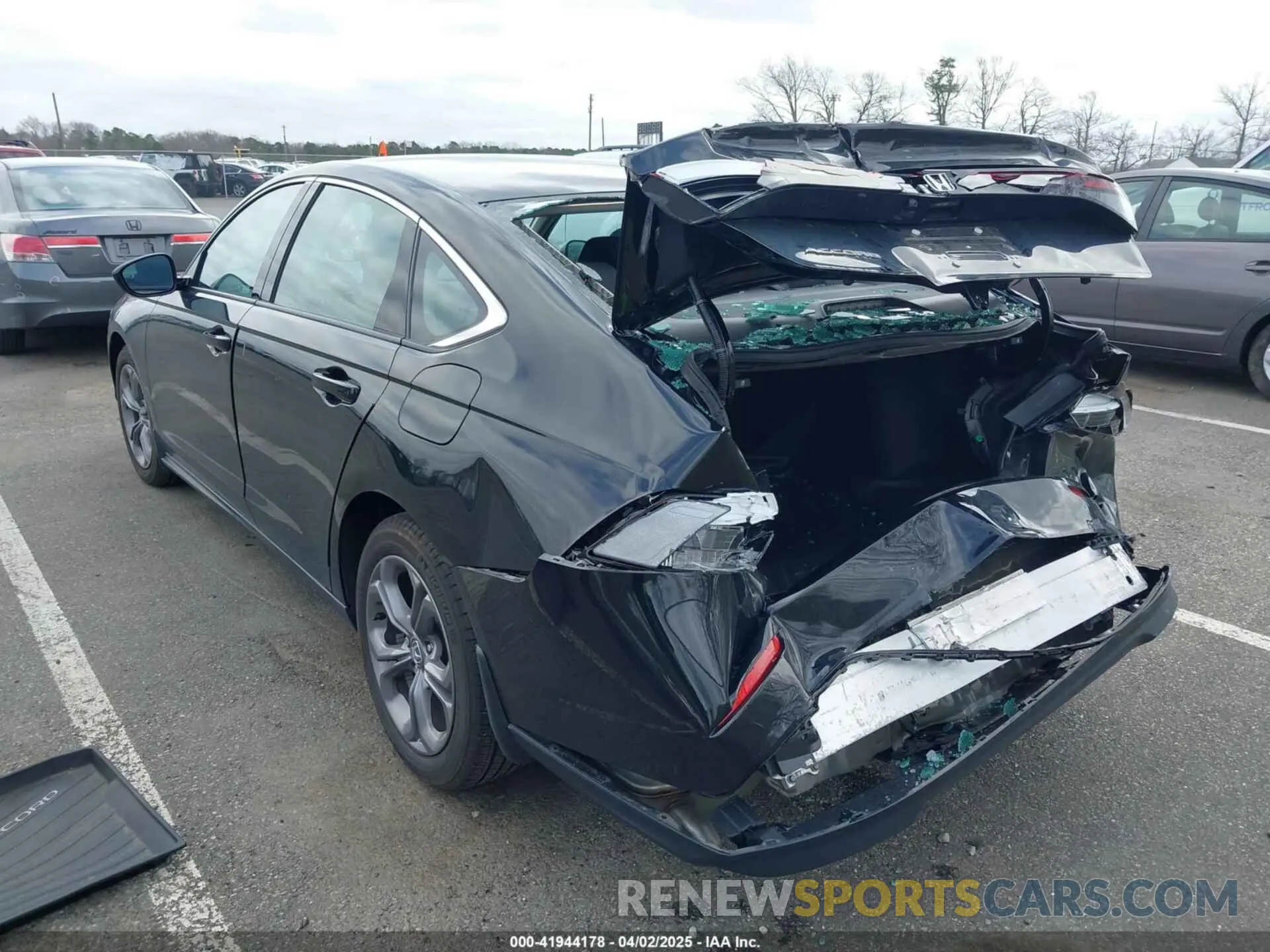 3 fotografías del automóvil dañado 1HGCY1F35RA062810 HONDA ACCORD 2024