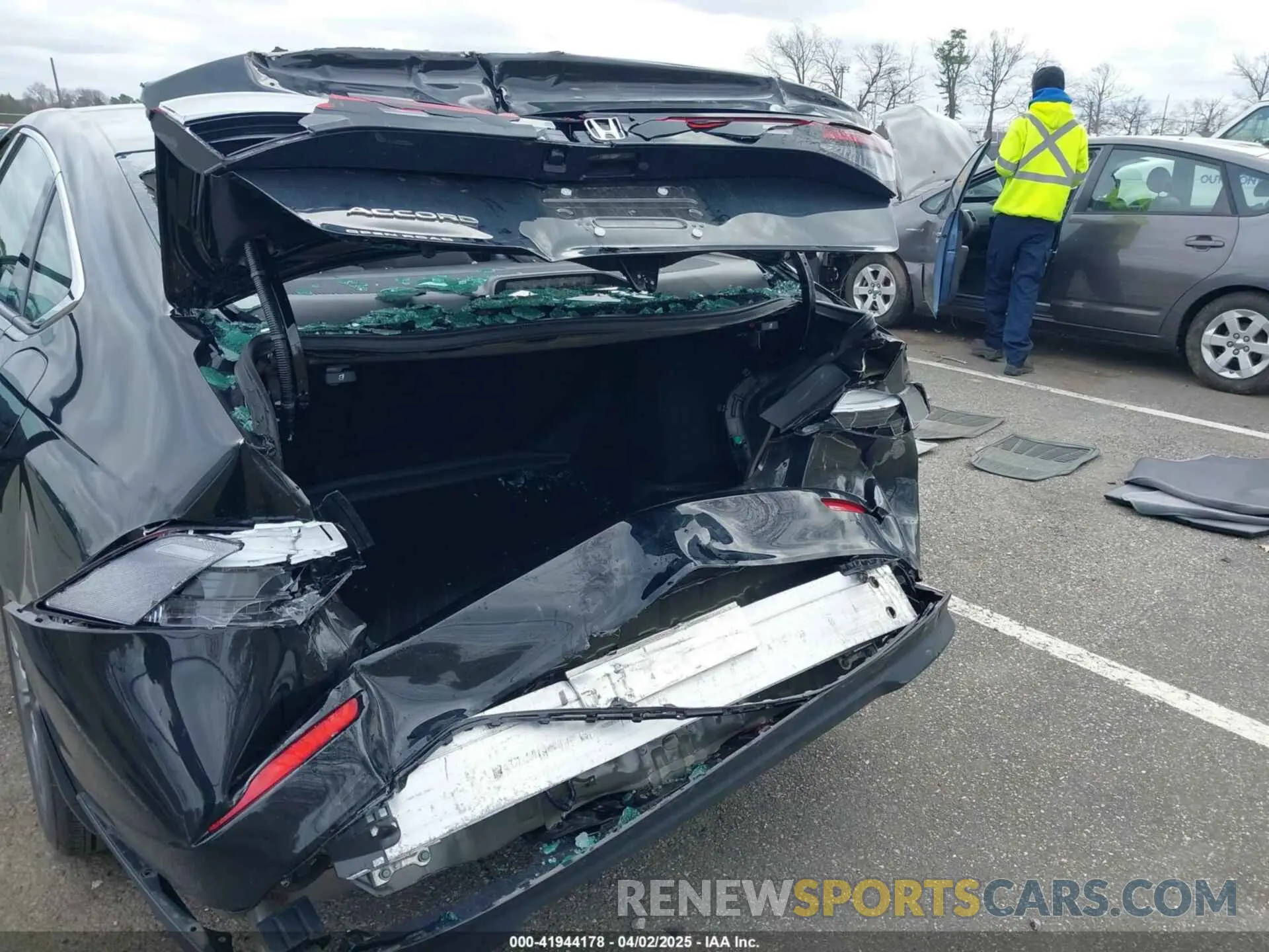 6 fotografías del automóvil dañado 1HGCY1F35RA062810 HONDA ACCORD 2024