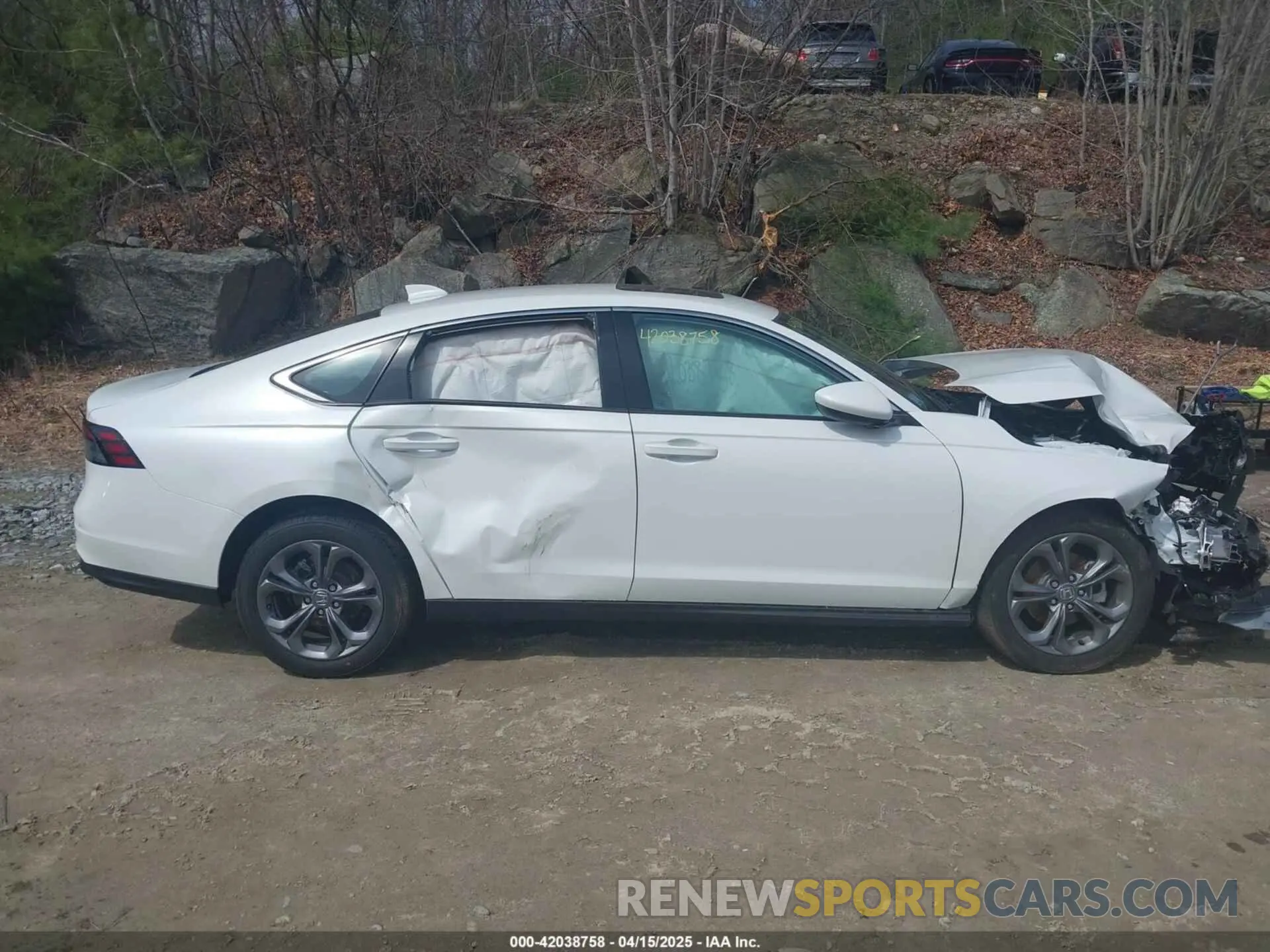 13 fotografías del automóvil dañado 1HGCY1F35RA082541 HONDA ACCORD 2024