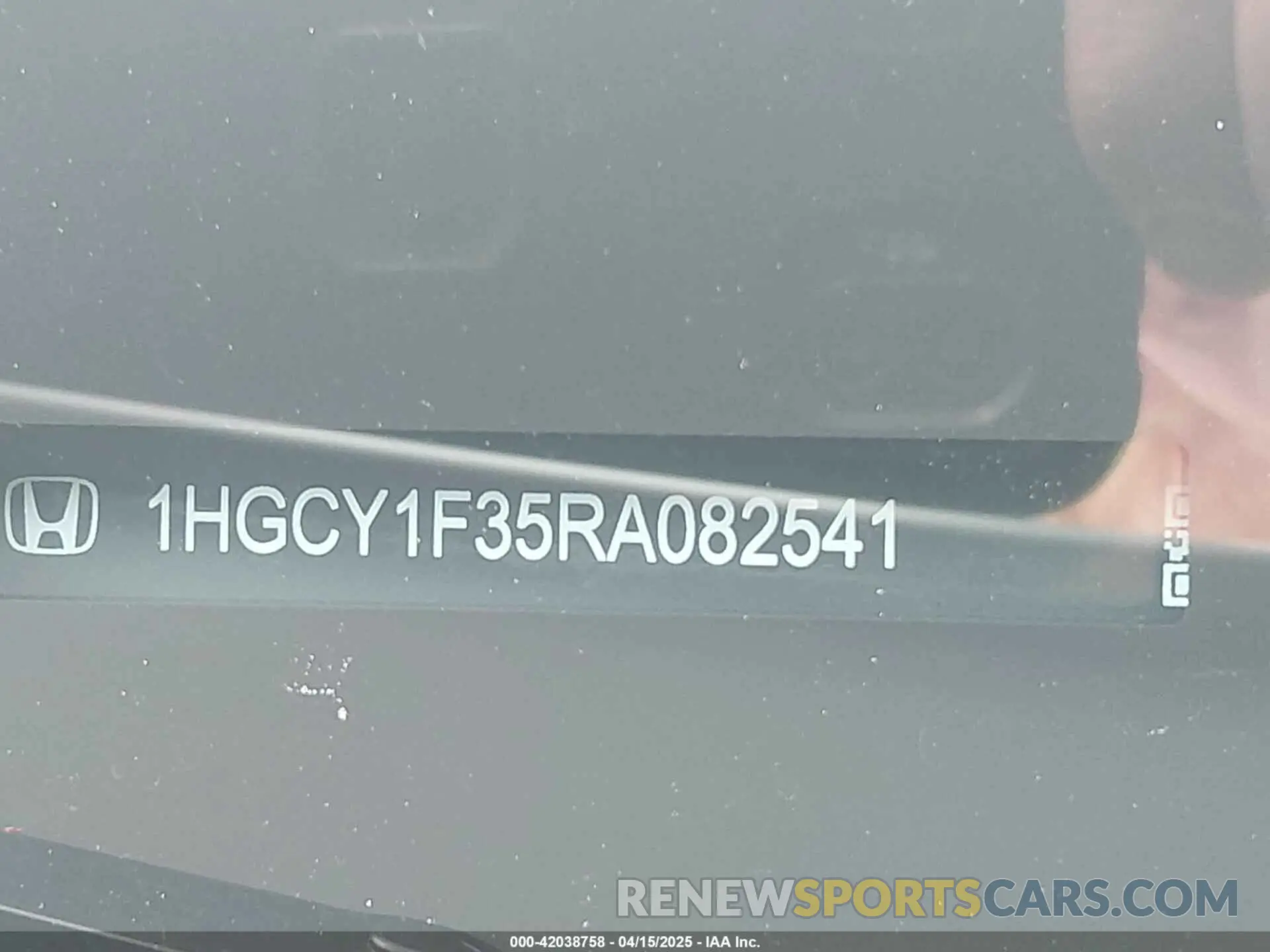 18 fotografías del automóvil dañado 1HGCY1F35RA082541 HONDA ACCORD 2024