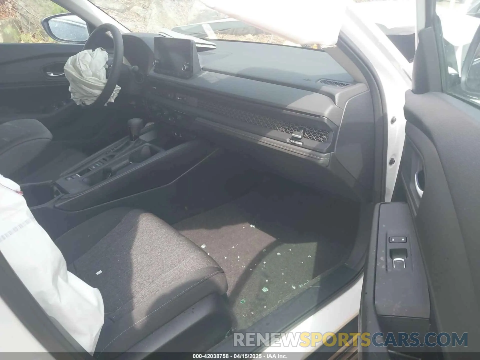 5 fotografías del automóvil dañado 1HGCY1F35RA082541 HONDA ACCORD 2024