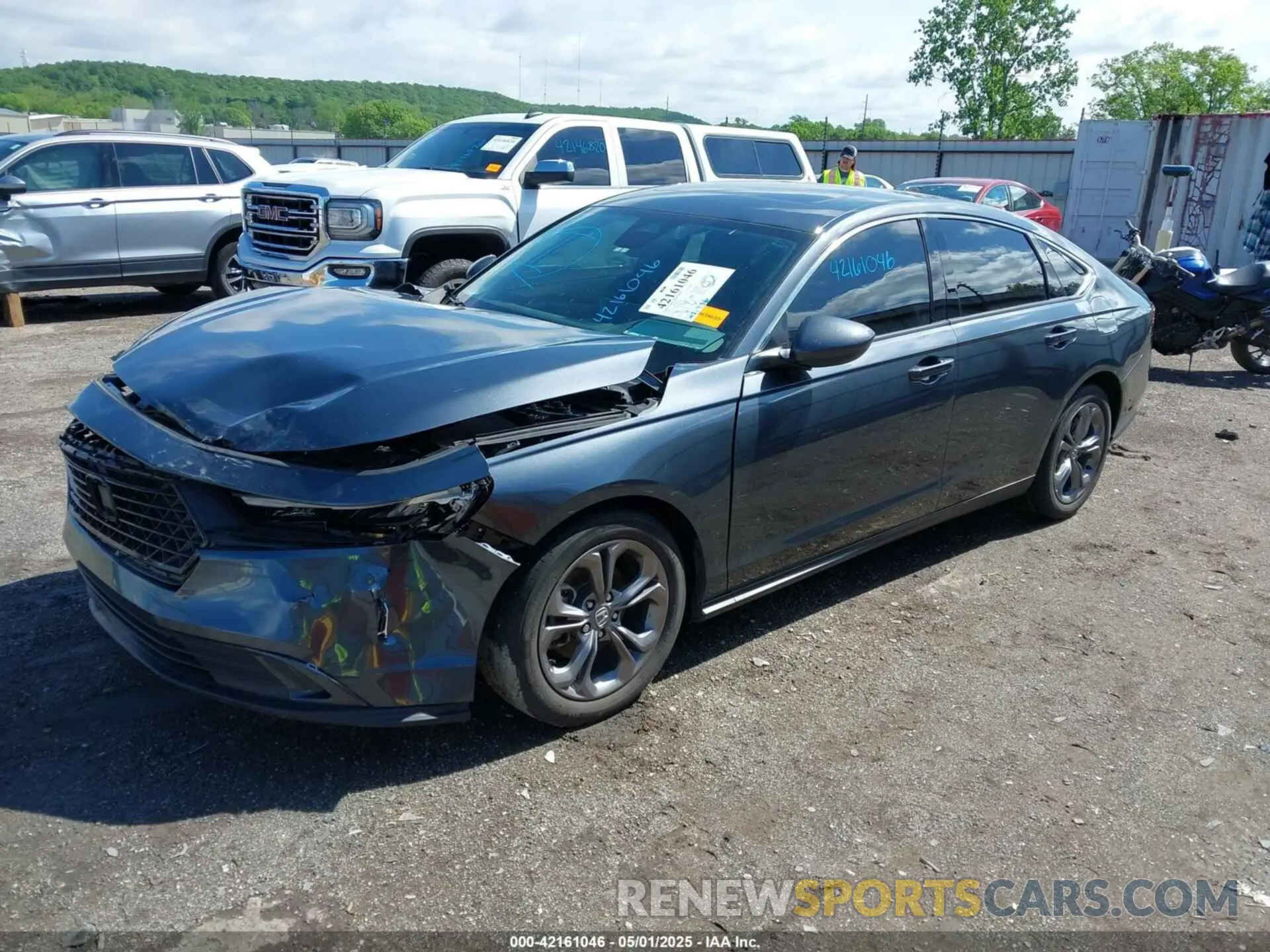 2 fotografías del automóvil dañado 1HGCY1F36RA014183 HONDA ACCORD 2024