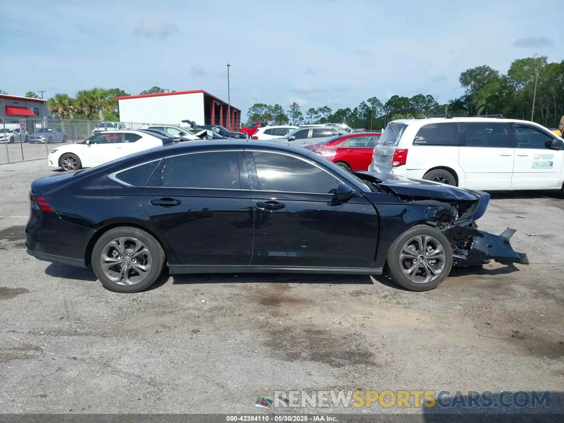 13 fotografías del automóvil dañado 1HGCY1F36RA082175 HONDA ACCORD 2024