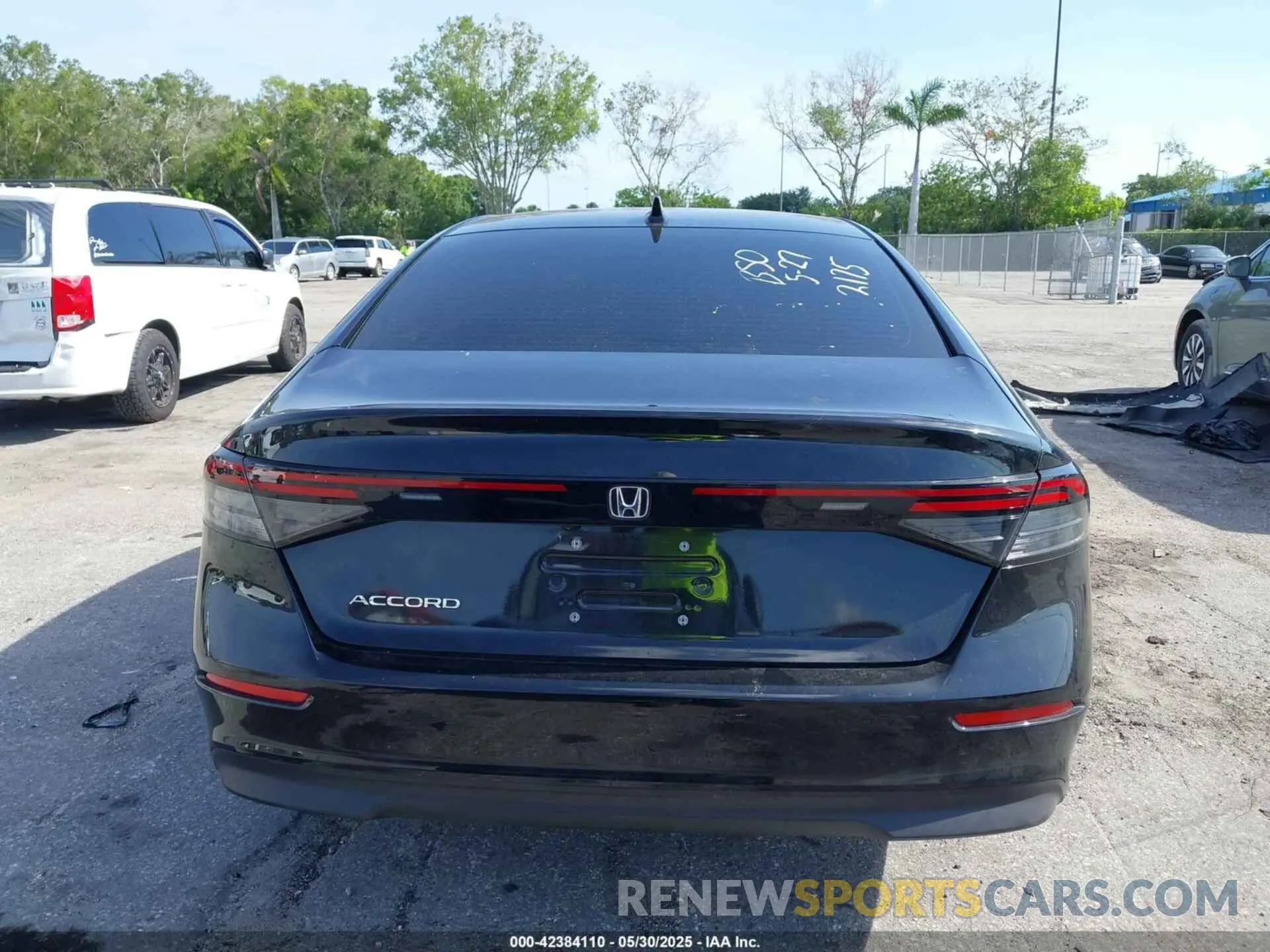 16 fotografías del automóvil dañado 1HGCY1F36RA082175 HONDA ACCORD 2024