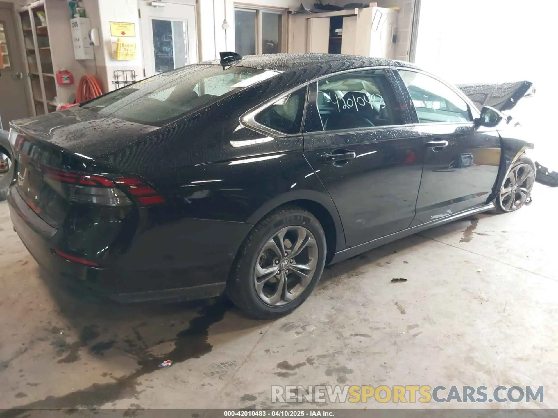 4 fotografías del automóvil dañado 1HGCY1F37RA009459 HONDA ACCORD 2024