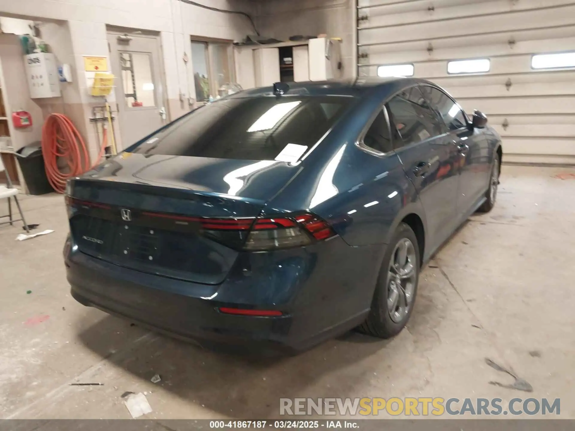 4 fotografías del automóvil dañado 1HGCY1F37RA028304 HONDA ACCORD 2024