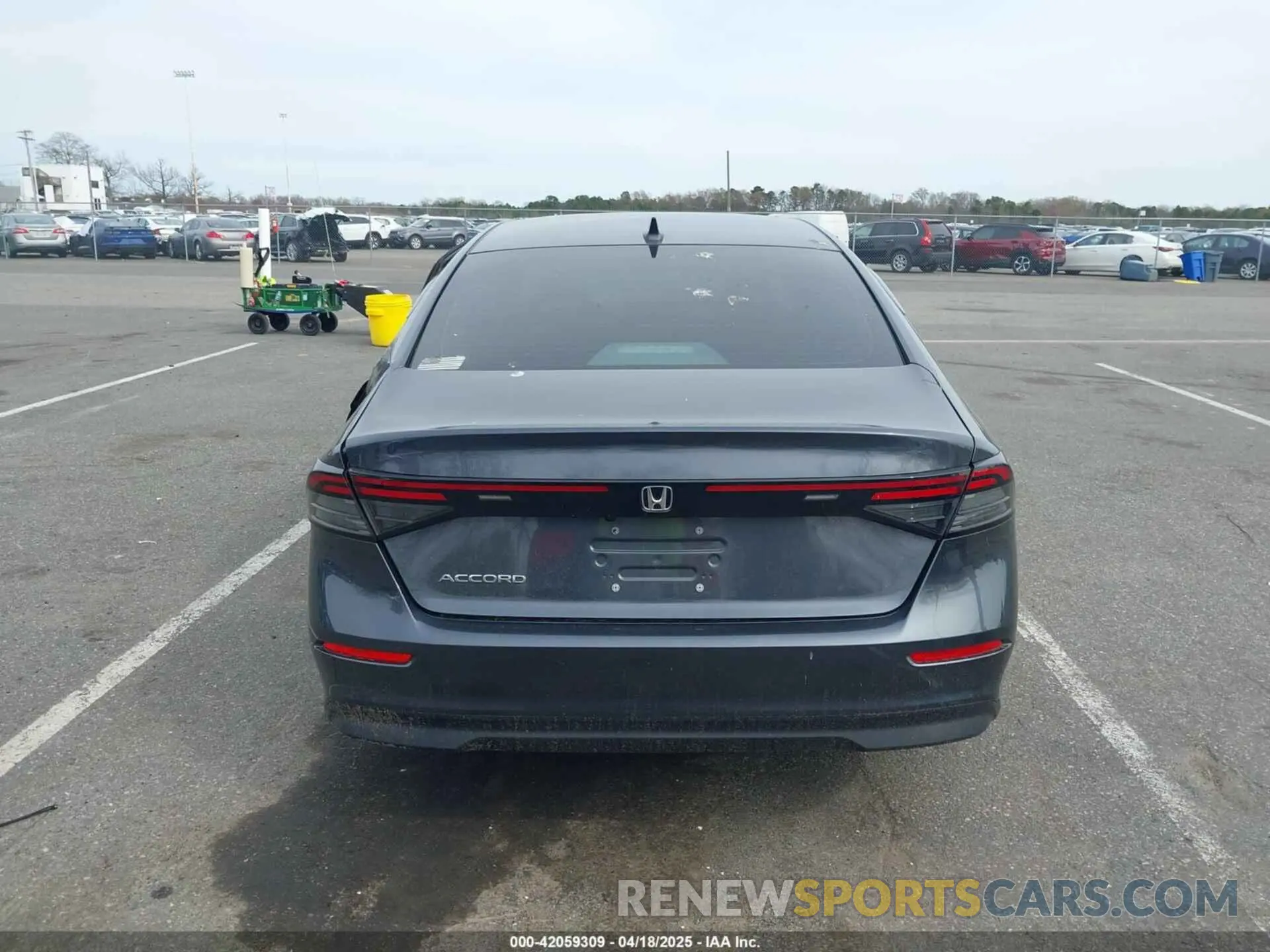 16 fotografías del automóvil dañado 1HGCY1F38RA001693 HONDA ACCORD 2024