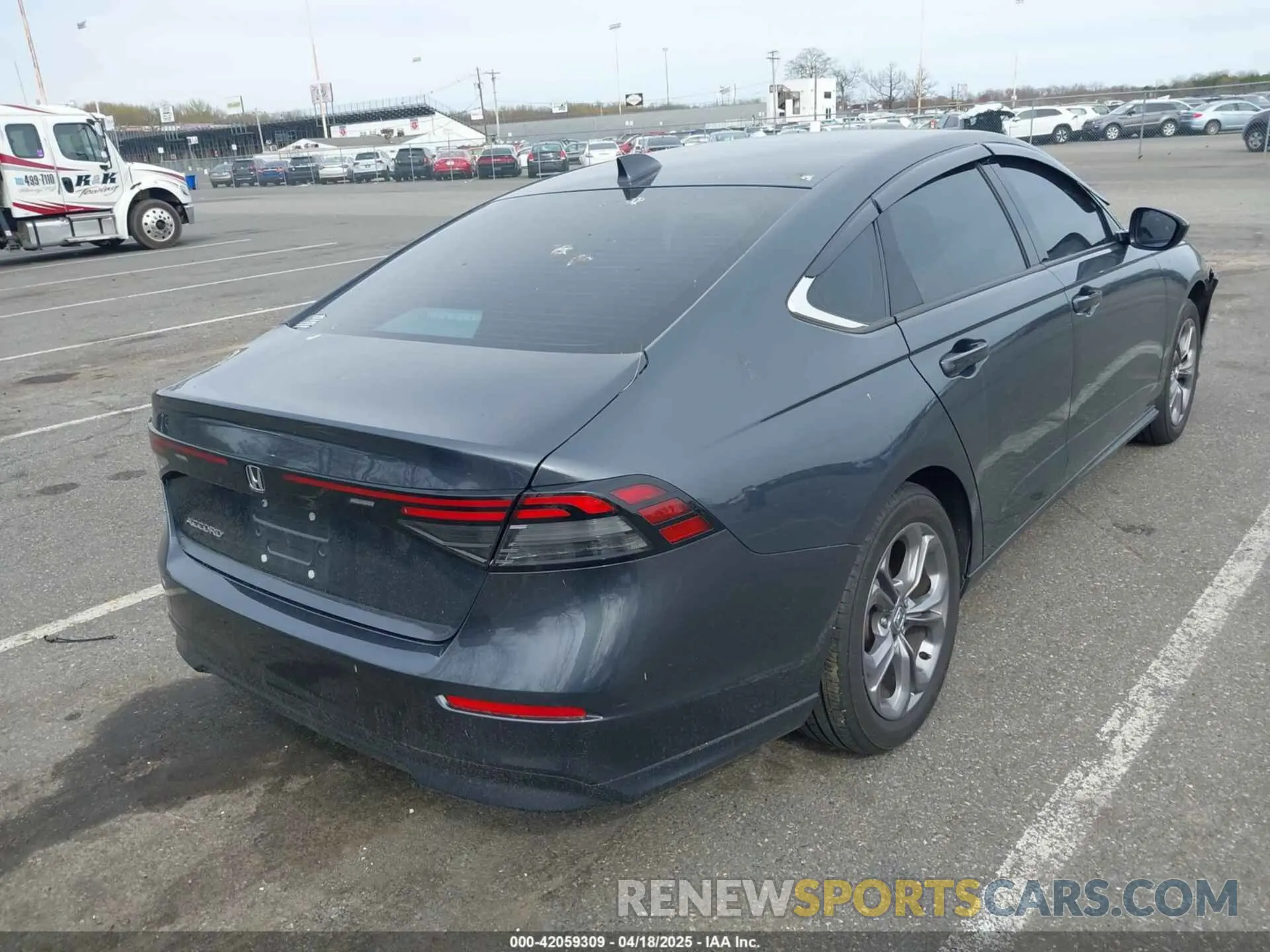 4 fotografías del automóvil dañado 1HGCY1F38RA001693 HONDA ACCORD 2024