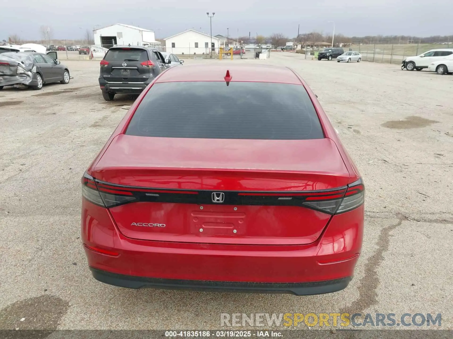 16 fotografías del automóvil dañado 1HGCY1F38RA005808 HONDA ACCORD 2024
