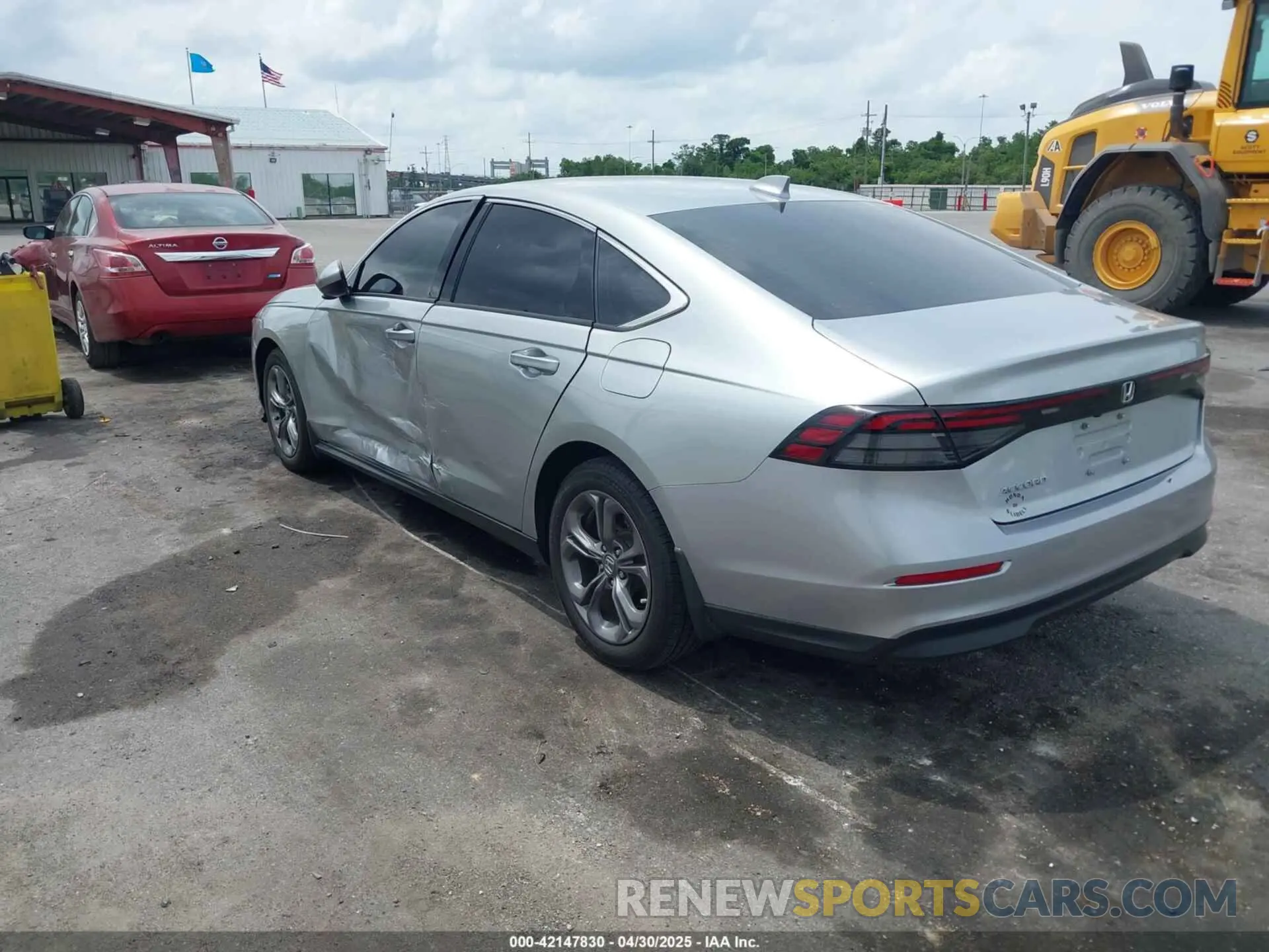 3 fotografías del automóvil dañado 1HGCY1F38RA007235 HONDA ACCORD 2024