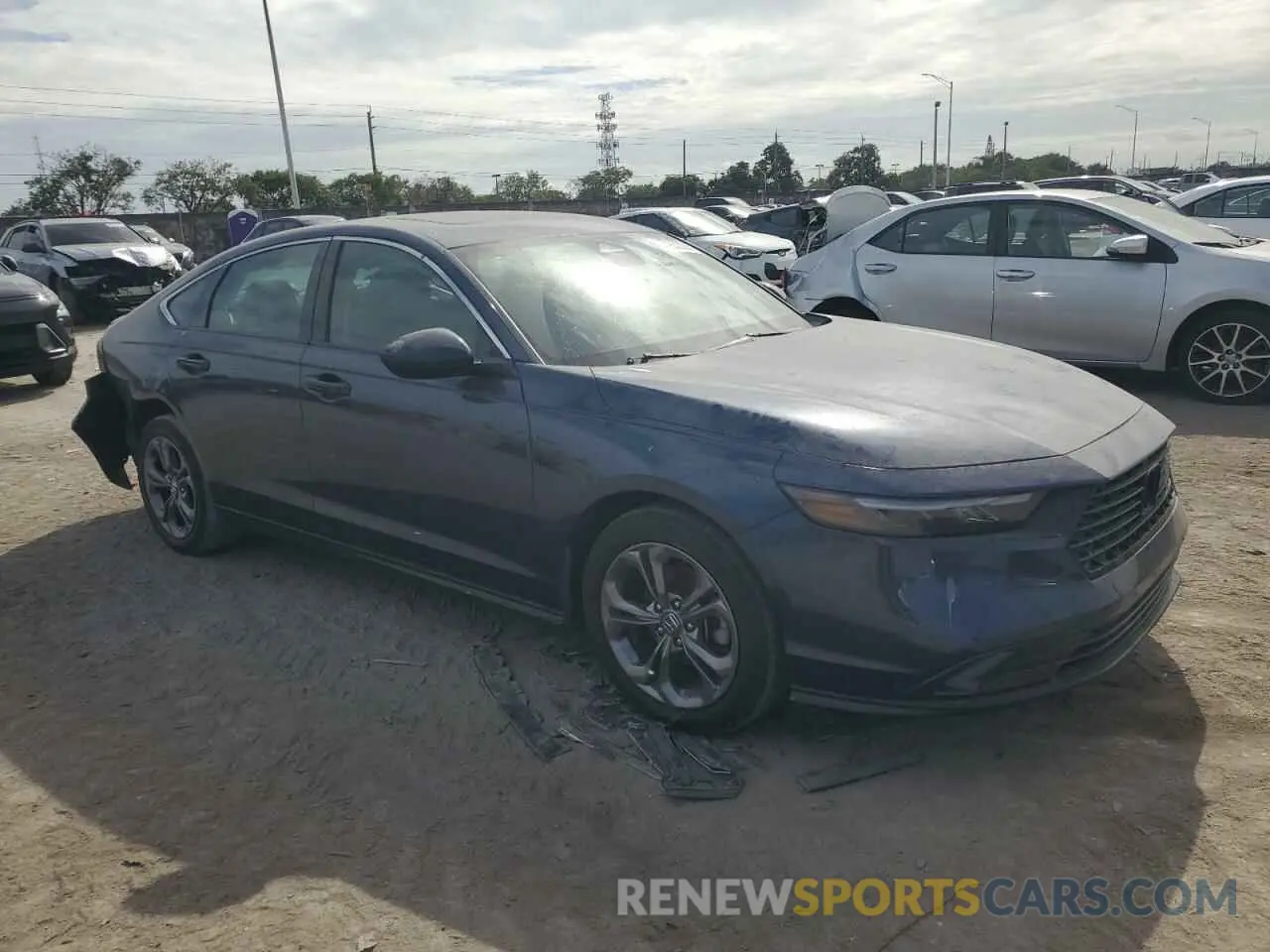 4 fotografías del automóvil dañado 1HGCY1F38RA008644 HONDA ACCORD 2024