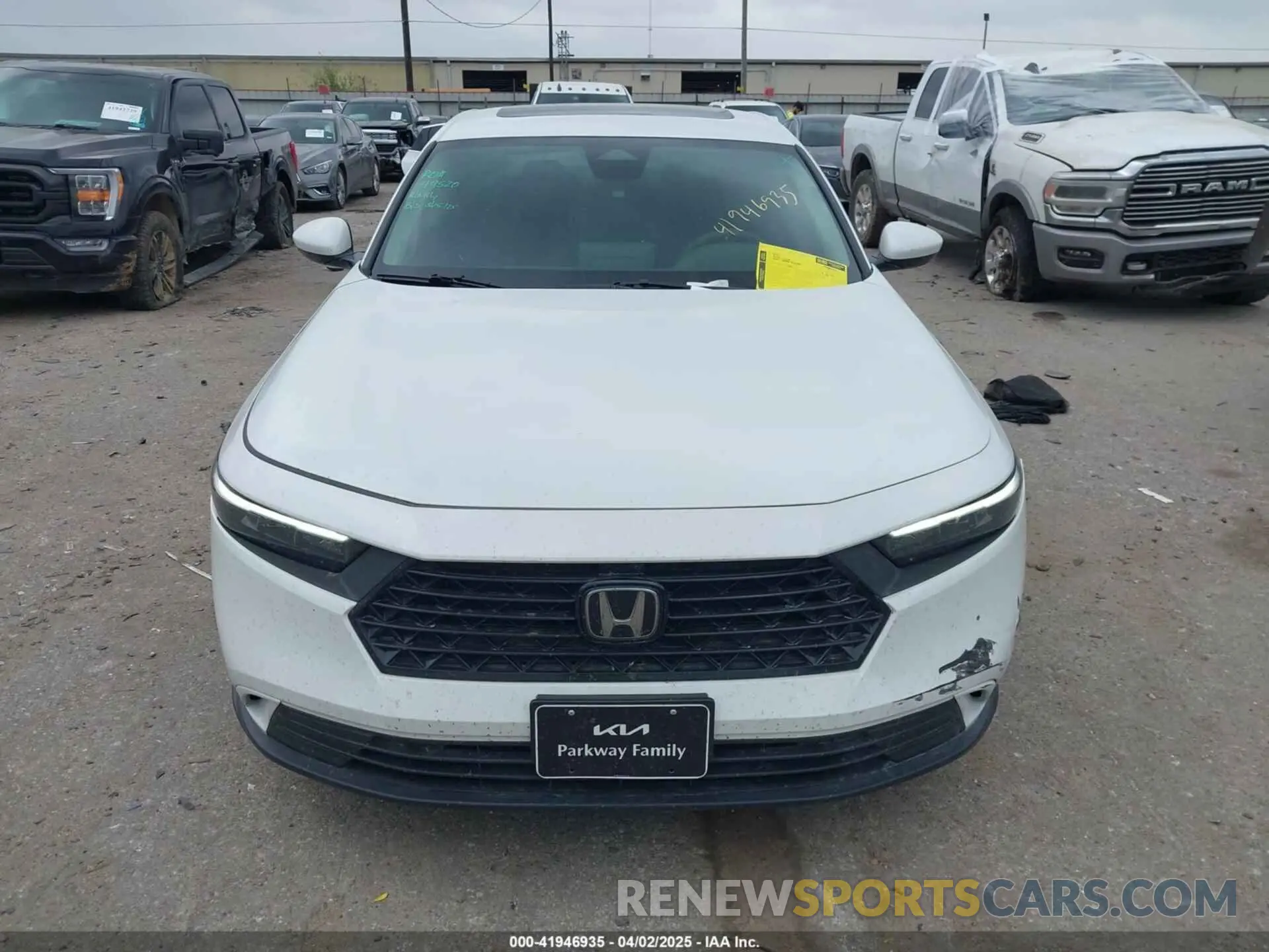 12 fotografías del automóvil dañado 1HGCY1F38RA048674 HONDA ACCORD 2024