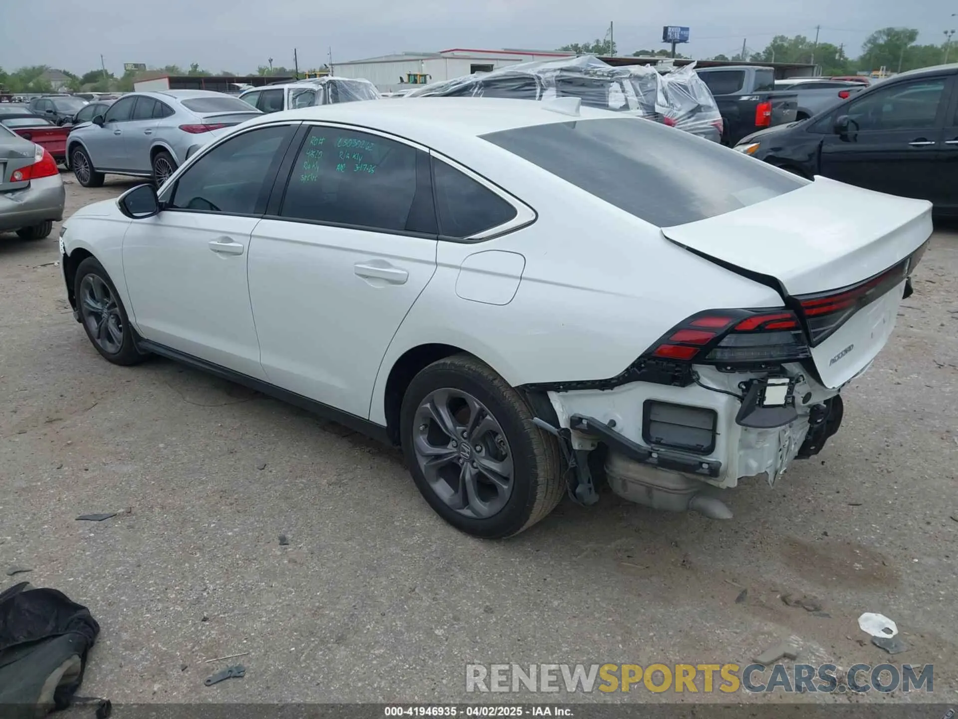 3 fotografías del automóvil dañado 1HGCY1F38RA048674 HONDA ACCORD 2024