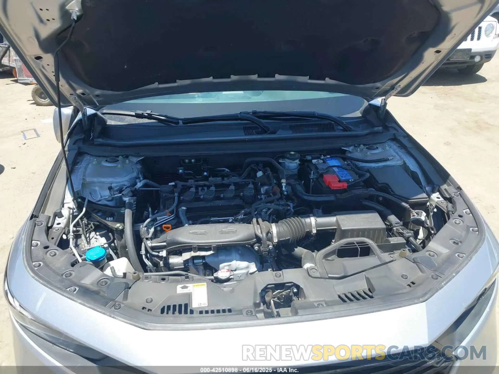 10 fotografías del automóvil dañado 1HGCY1F38RA055253 HONDA ACCORD 2024